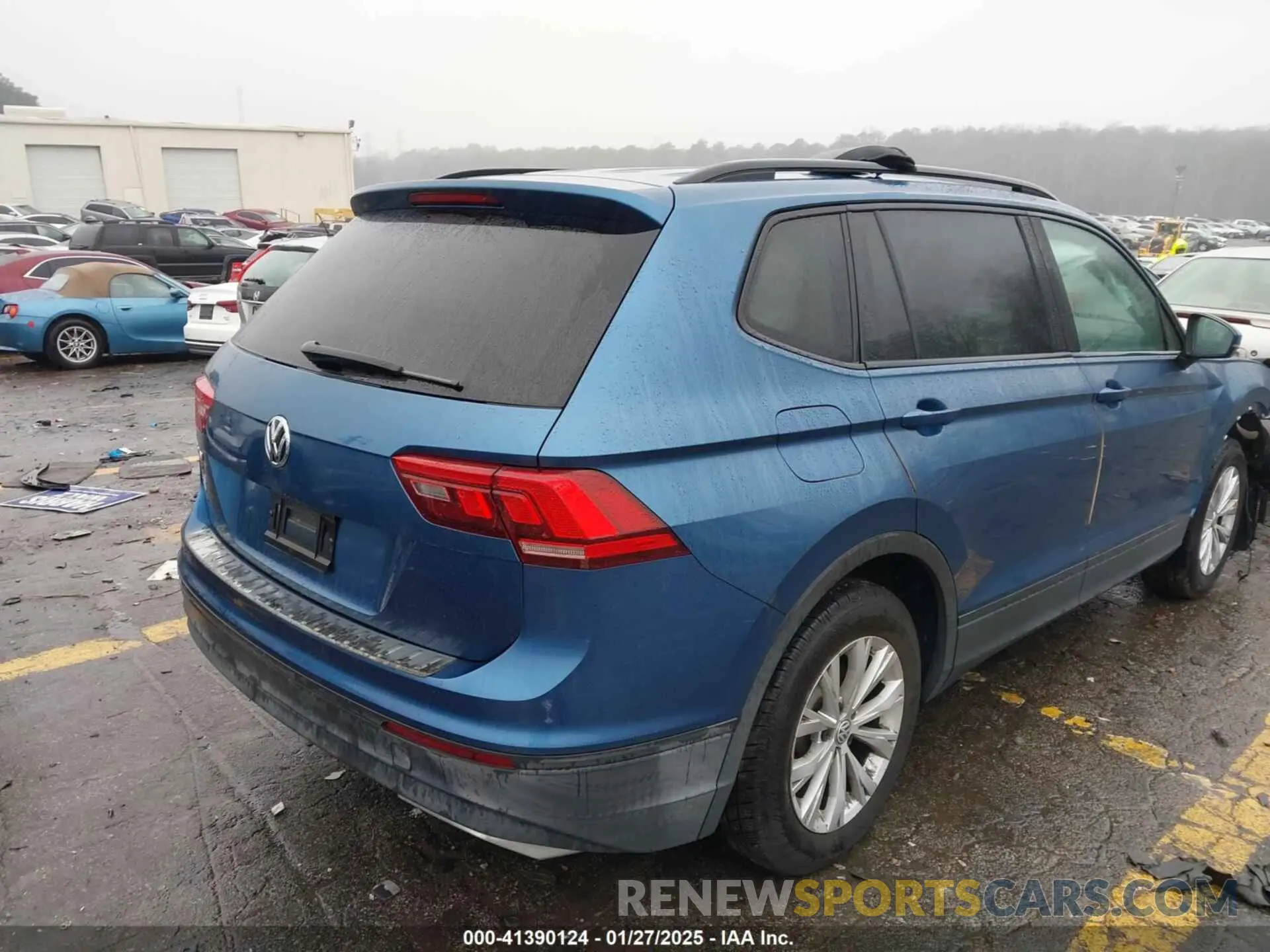 4 Photograph of a damaged car 3VV1B7AX6KM075919 VOLKSWAGEN TIGUAN 2019