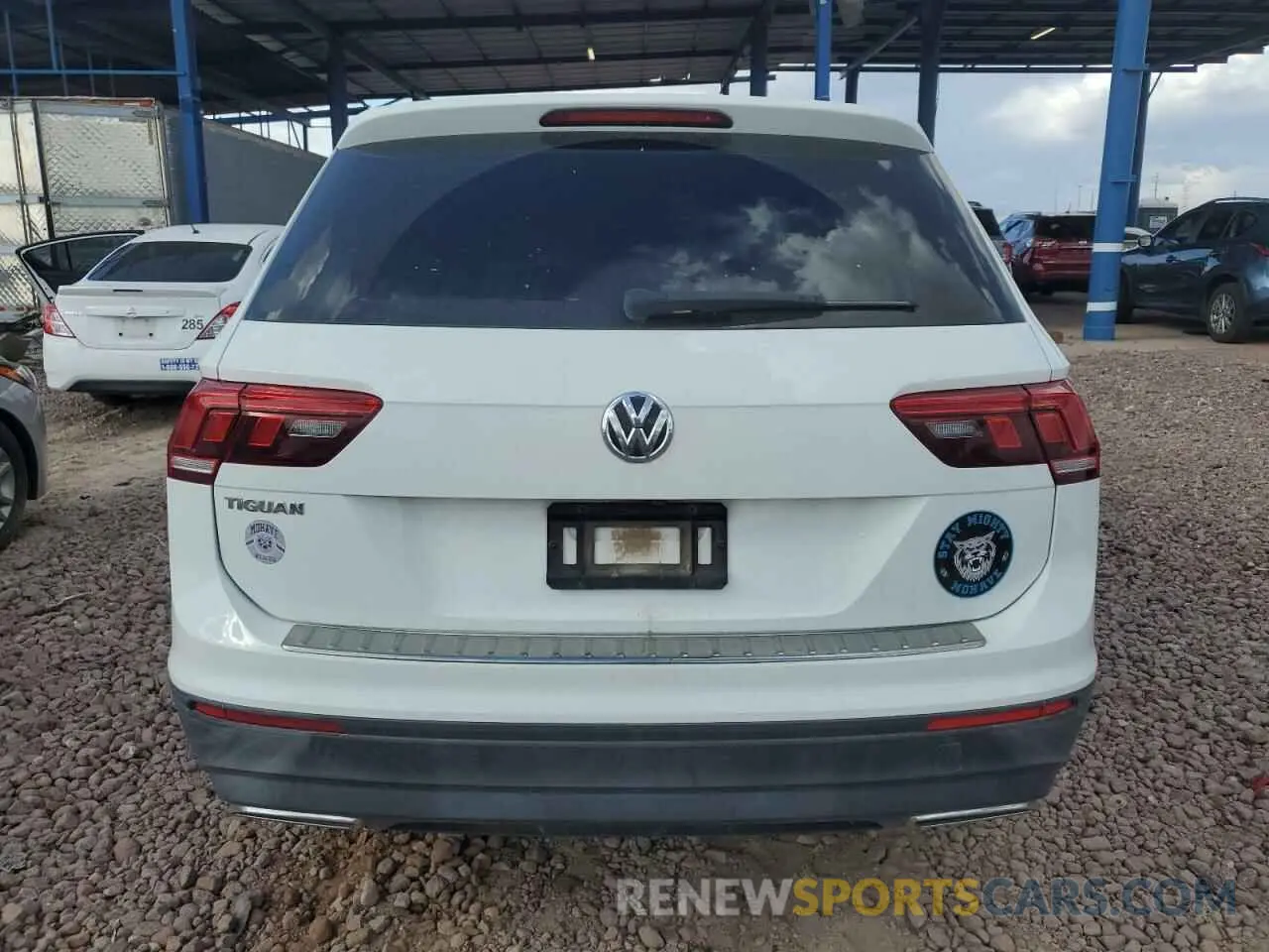 6 Photograph of a damaged car 3VV1B7AX7KM018936 VOLKSWAGEN TIGUAN 2019