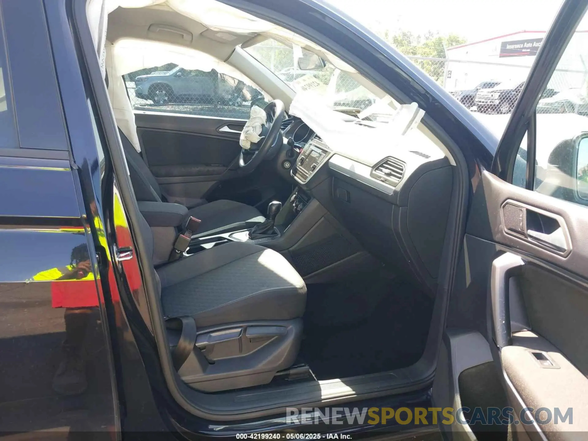 5 Photograph of a damaged car 3VV1B7AX8KM048544 VOLKSWAGEN TIGUAN 2019