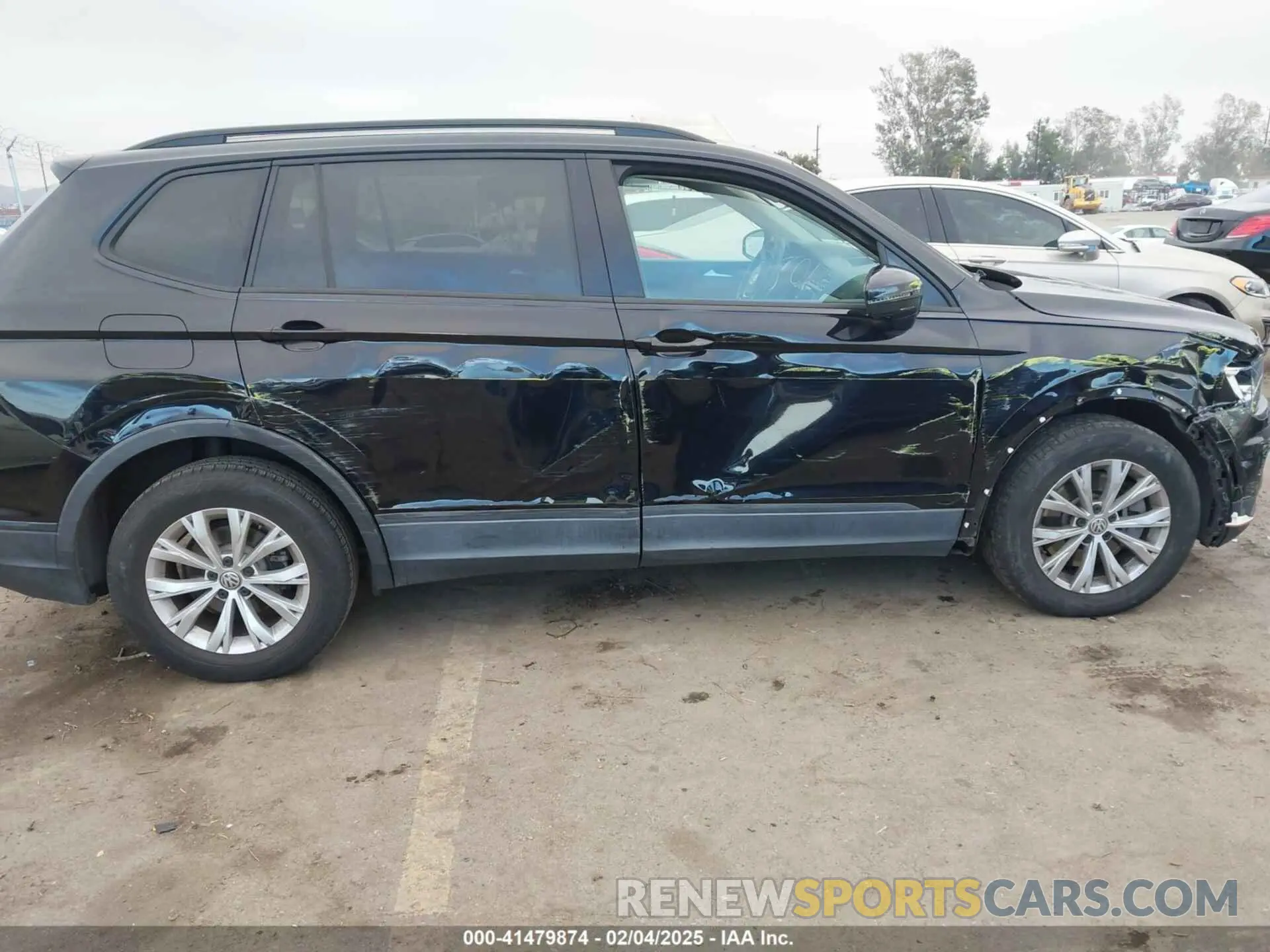 6 Photograph of a damaged car 3VV1B7AX9KM186397 VOLKSWAGEN TIGUAN 2019