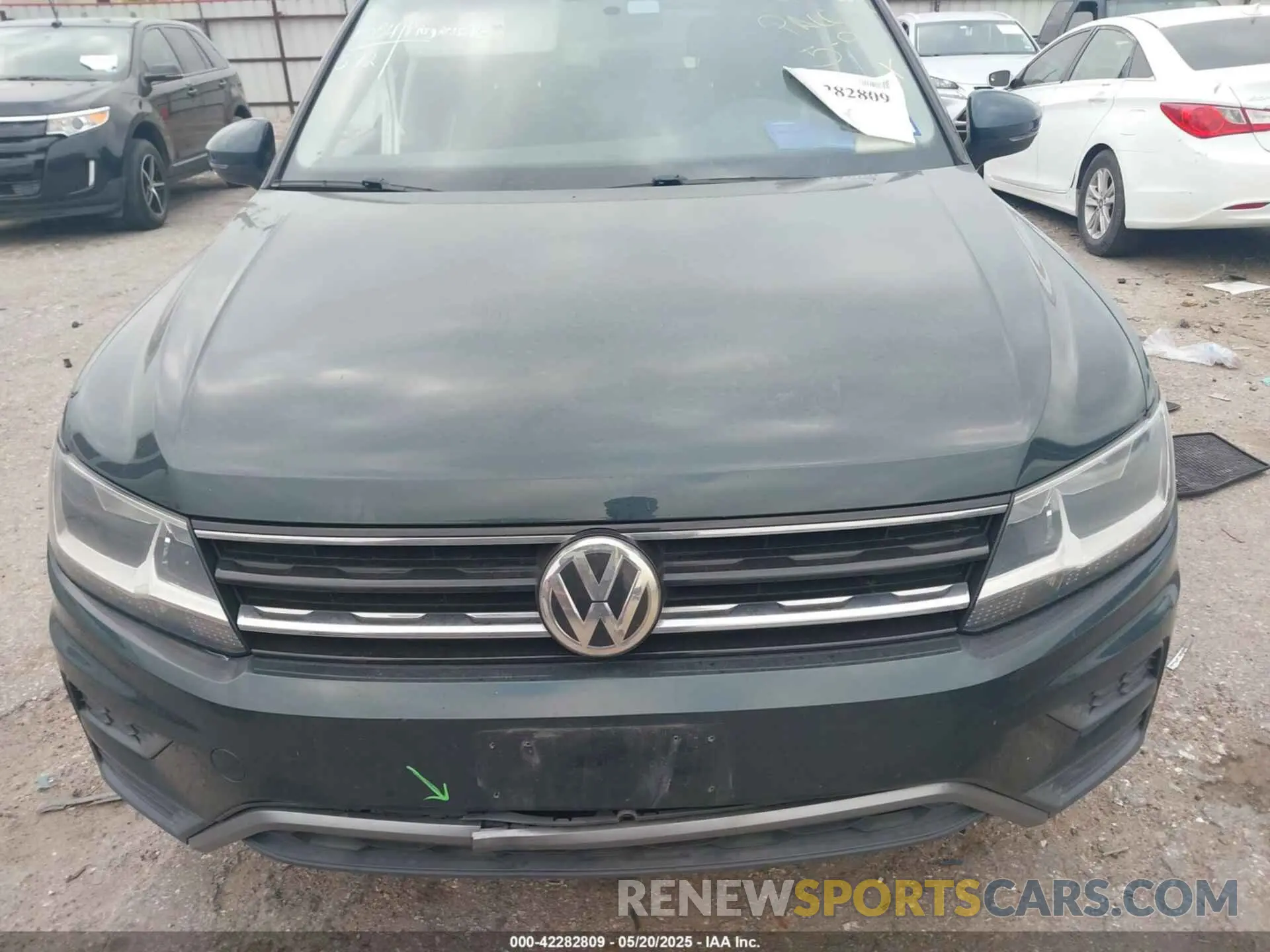 12 Photograph of a damaged car 3VV1B7AXXKM002312 VOLKSWAGEN TIGUAN 2019