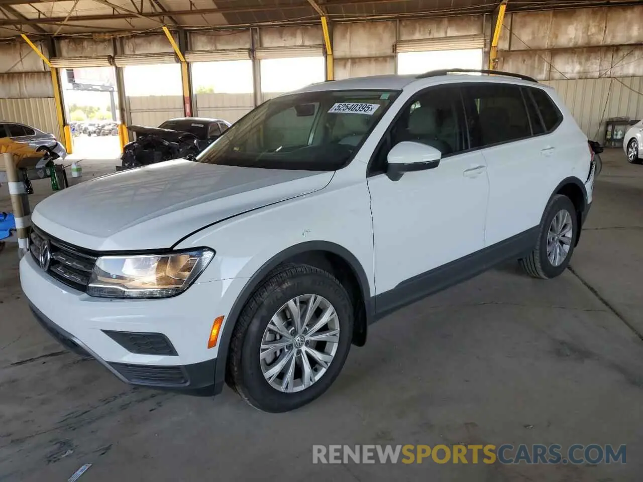 1 Photograph of a damaged car 3VV1B7AXXKM195674 VOLKSWAGEN TIGUAN 2019