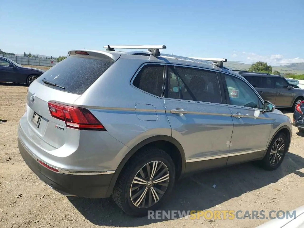 3 Photograph of a damaged car 3VV2B7AX0KM110961 VOLKSWAGEN TIGUAN 2019