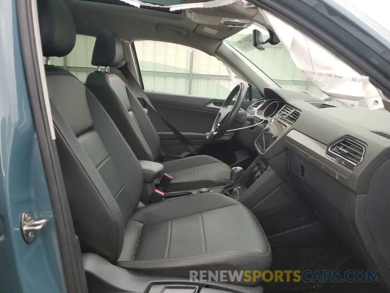 7 Photograph of a damaged car 3VV2B7AX0KM132572 VOLKSWAGEN TIGUAN 2019