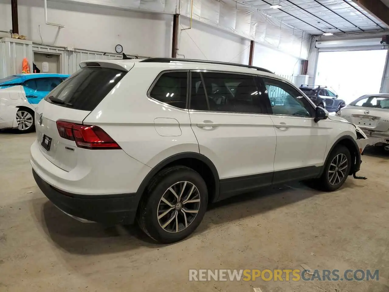 3 Photograph of a damaged car 3VV2B7AX0KM157357 VOLKSWAGEN TIGUAN 2019
