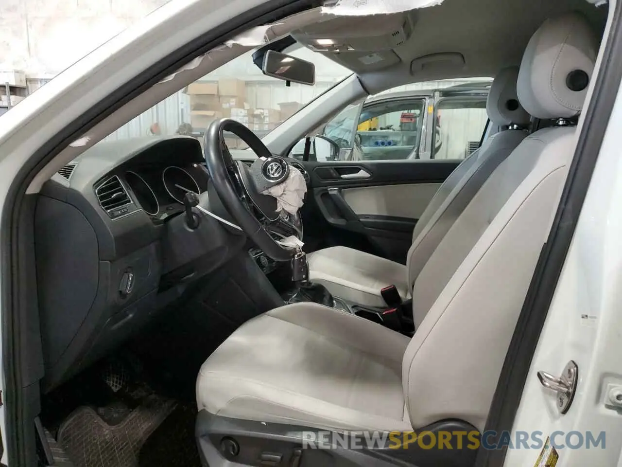 7 Photograph of a damaged car 3VV2B7AX0KM157357 VOLKSWAGEN TIGUAN 2019