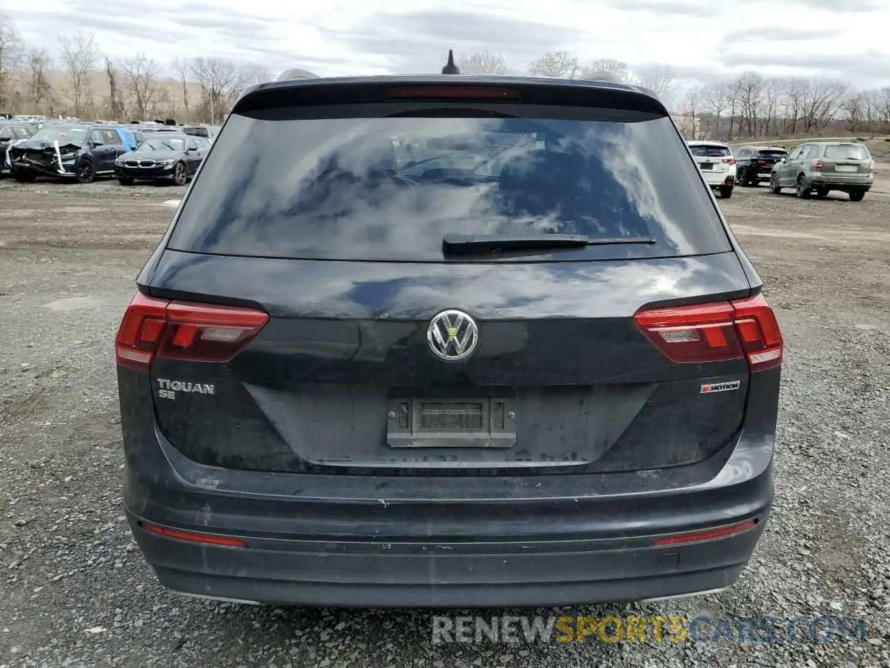 6 Photograph of a damaged car 3VV2B7AX1KM076075 VOLKSWAGEN TIGUAN 2019