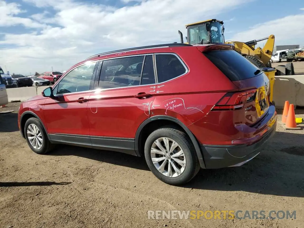 2 Photograph of a damaged car 3VV2B7AX1KM080479 VOLKSWAGEN TIGUAN 2019