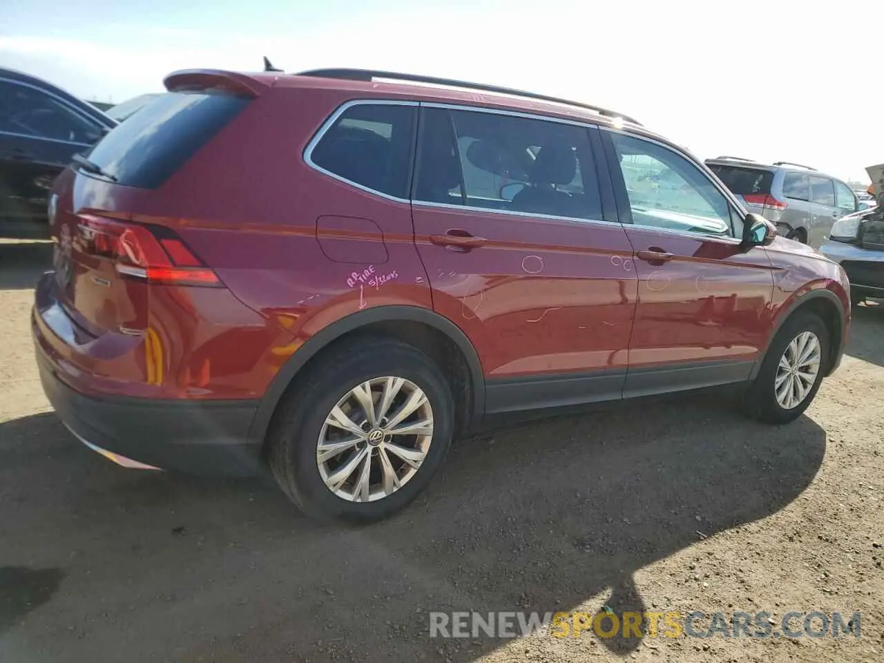3 Photograph of a damaged car 3VV2B7AX1KM080479 VOLKSWAGEN TIGUAN 2019