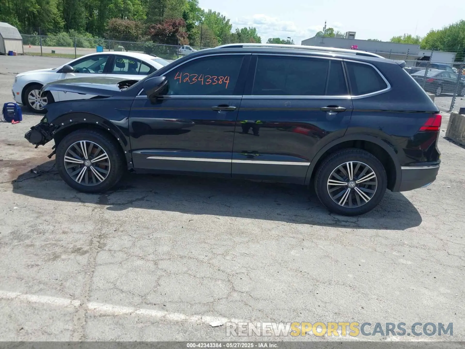15 Photograph of a damaged car 3VV2B7AX1KM083608 VOLKSWAGEN TIGUAN 2019
