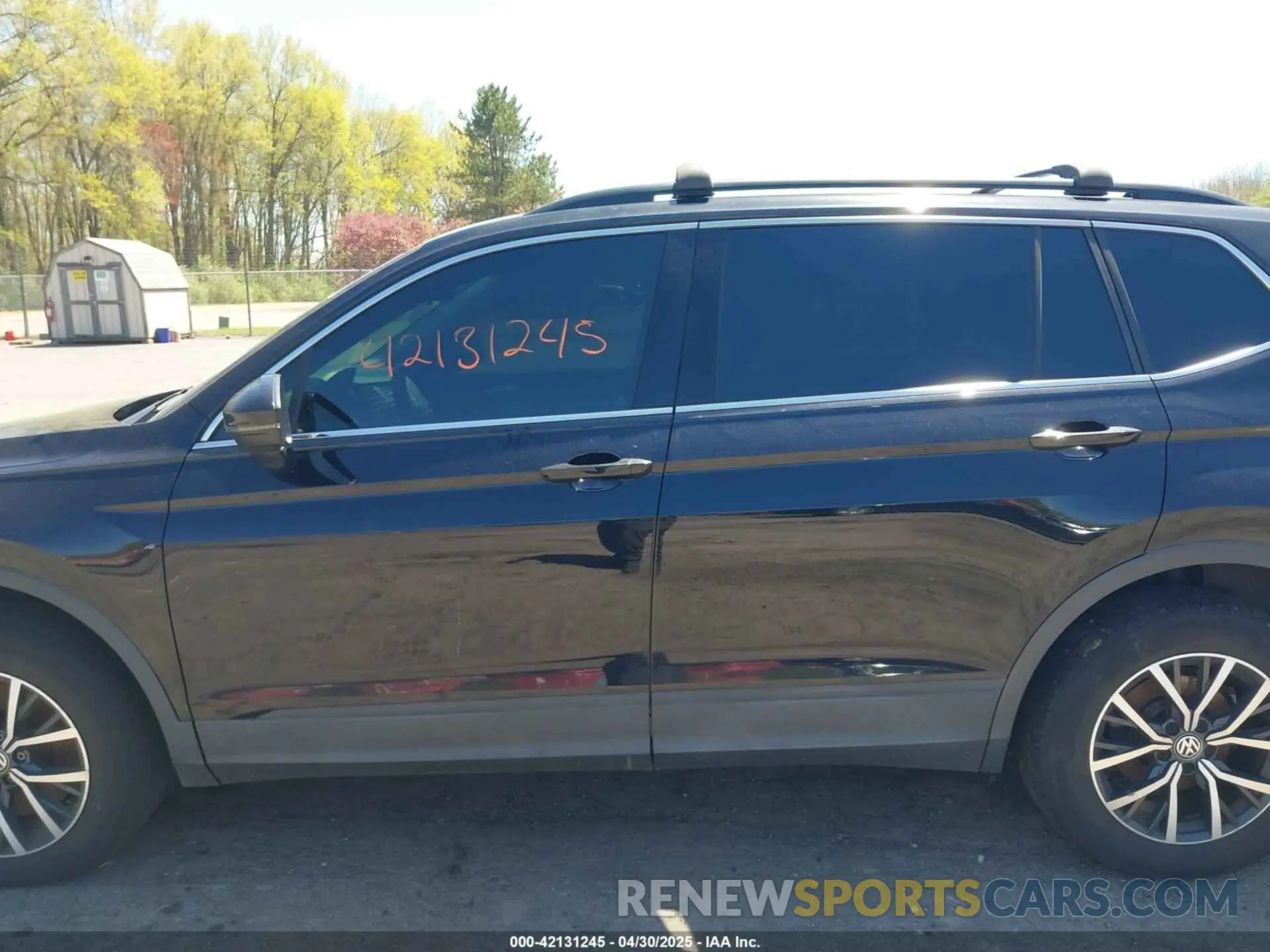 15 Photograph of a damaged car 3VV2B7AX1KM150482 VOLKSWAGEN TIGUAN 2019