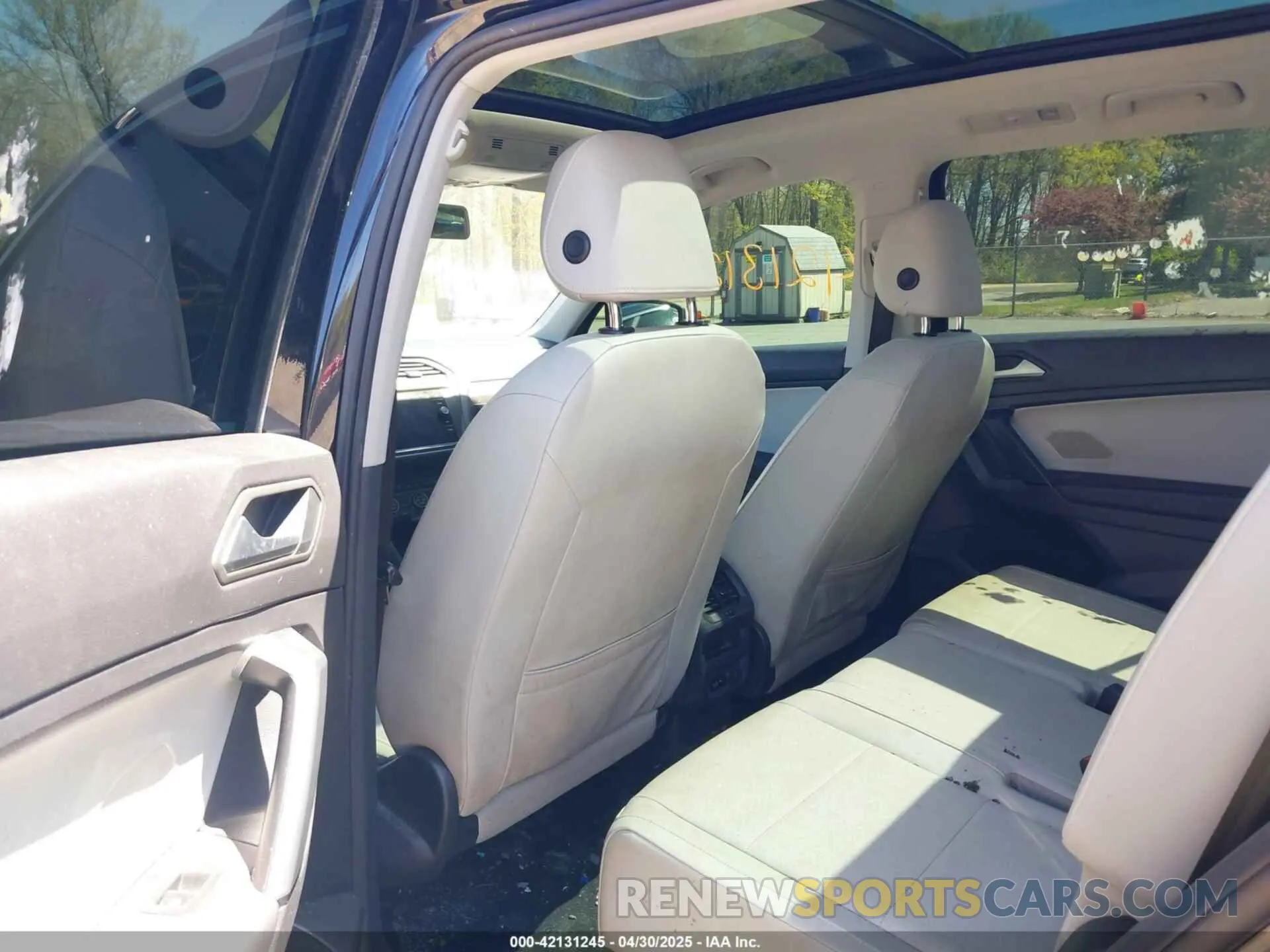 8 Photograph of a damaged car 3VV2B7AX1KM150482 VOLKSWAGEN TIGUAN 2019