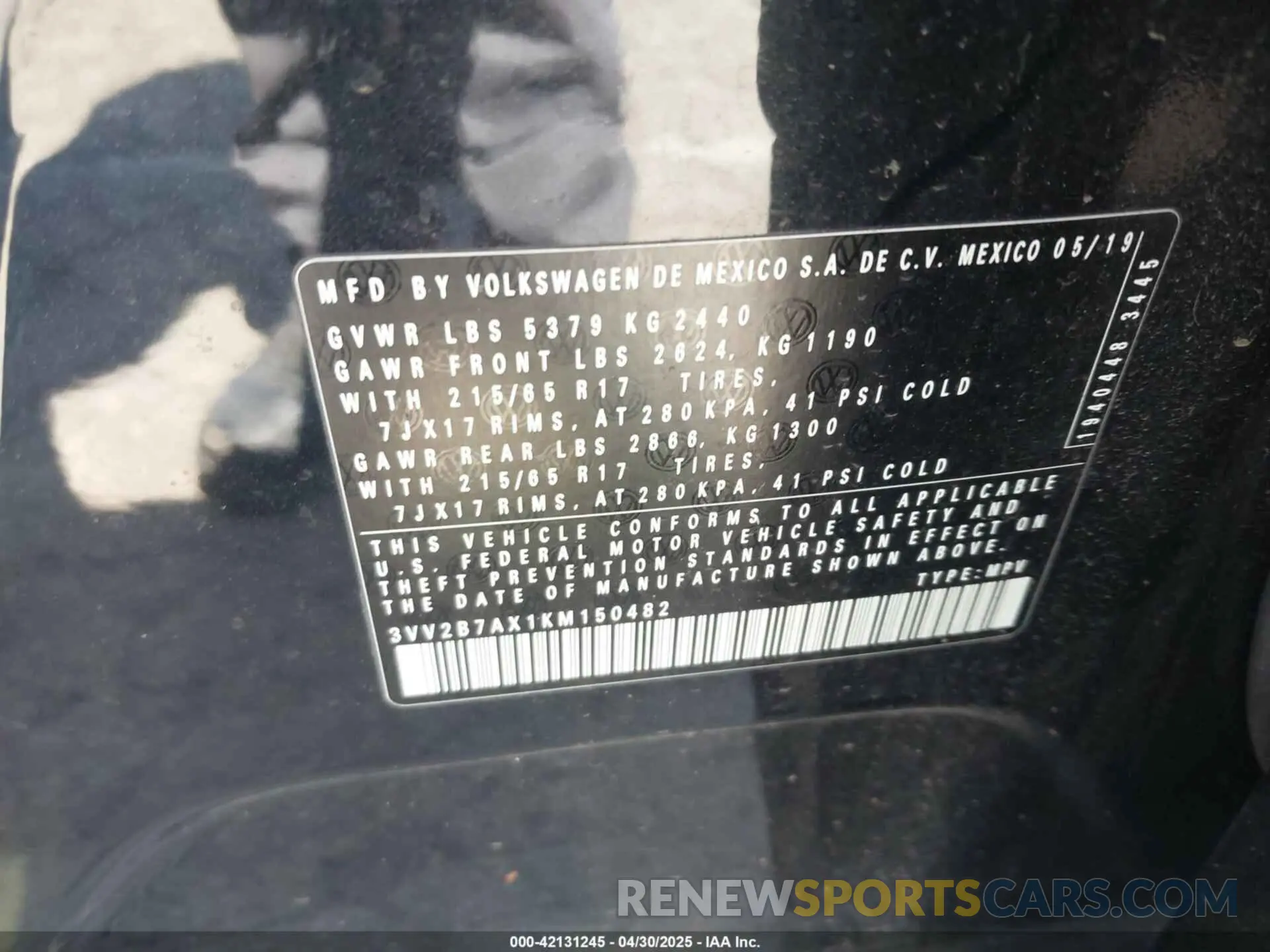 9 Photograph of a damaged car 3VV2B7AX1KM150482 VOLKSWAGEN TIGUAN 2019