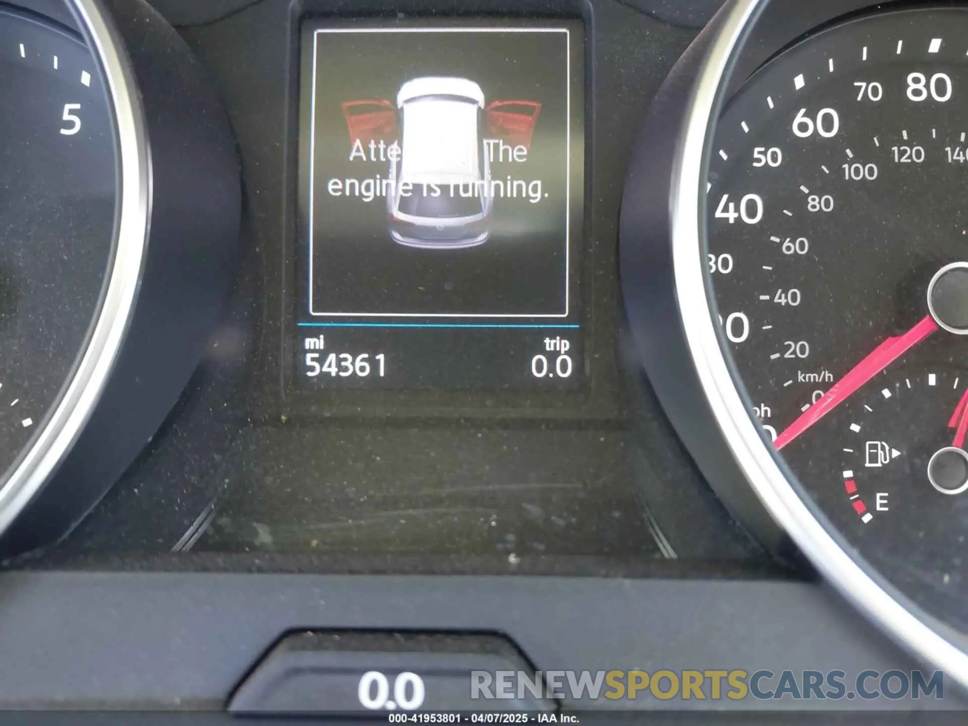 15 Photograph of a damaged car 3VV2B7AX1KM170926 VOLKSWAGEN TIGUAN 2019
