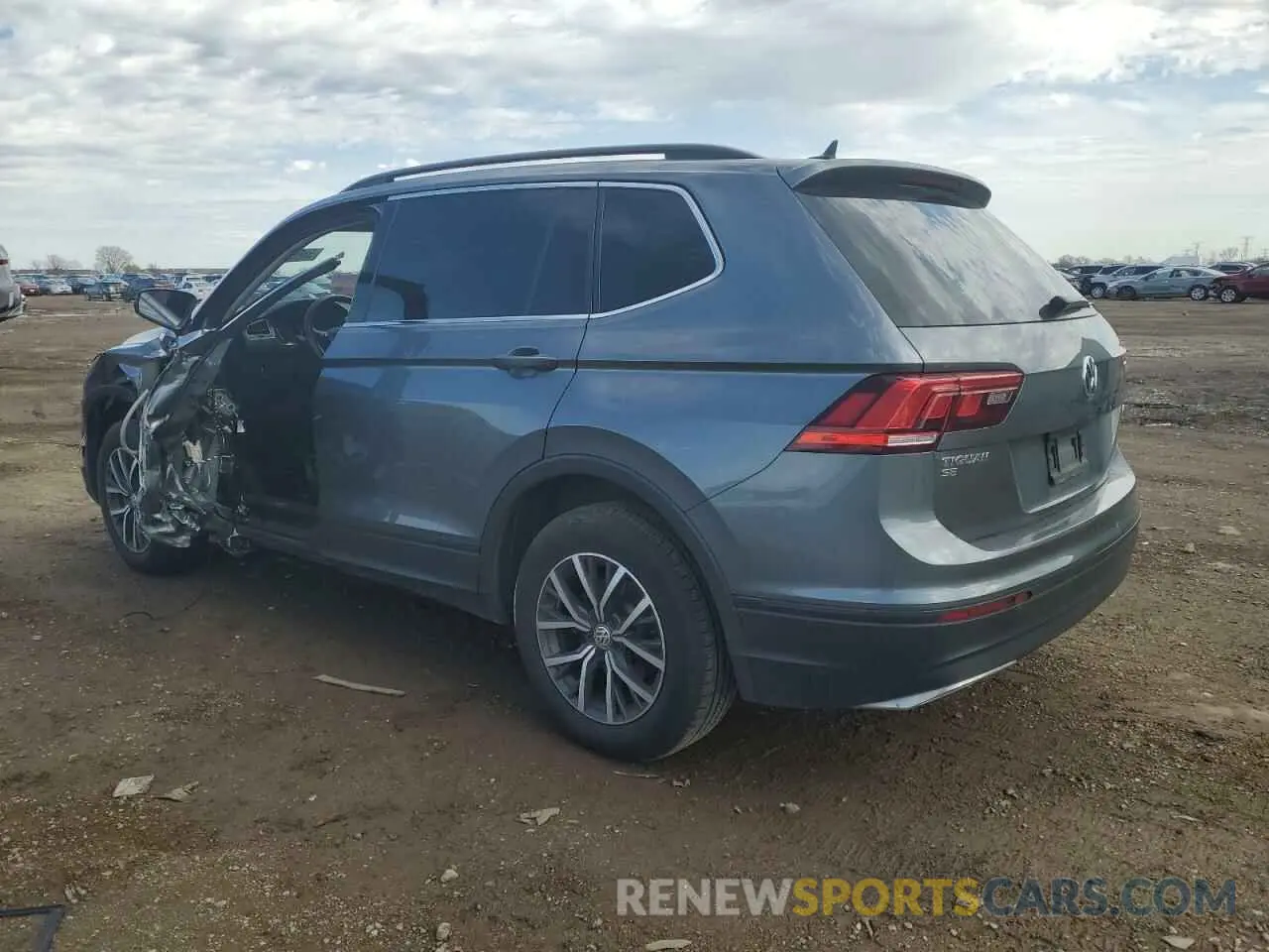 2 Photograph of a damaged car 3VV2B7AX1KM178458 VOLKSWAGEN TIGUAN 2019