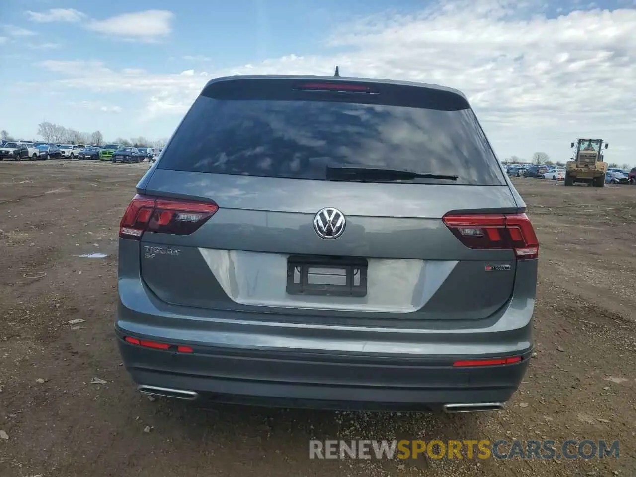 6 Photograph of a damaged car 3VV2B7AX1KM178458 VOLKSWAGEN TIGUAN 2019