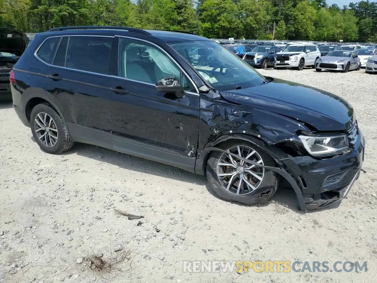 4 Photograph of a damaged car 3VV2B7AX2KM004155 VOLKSWAGEN TIGUAN 2019