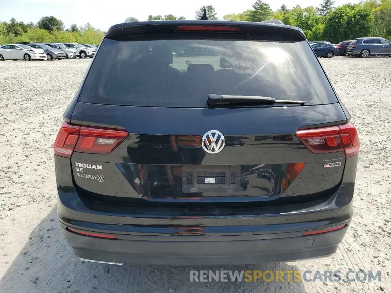 6 Photograph of a damaged car 3VV2B7AX2KM004155 VOLKSWAGEN TIGUAN 2019