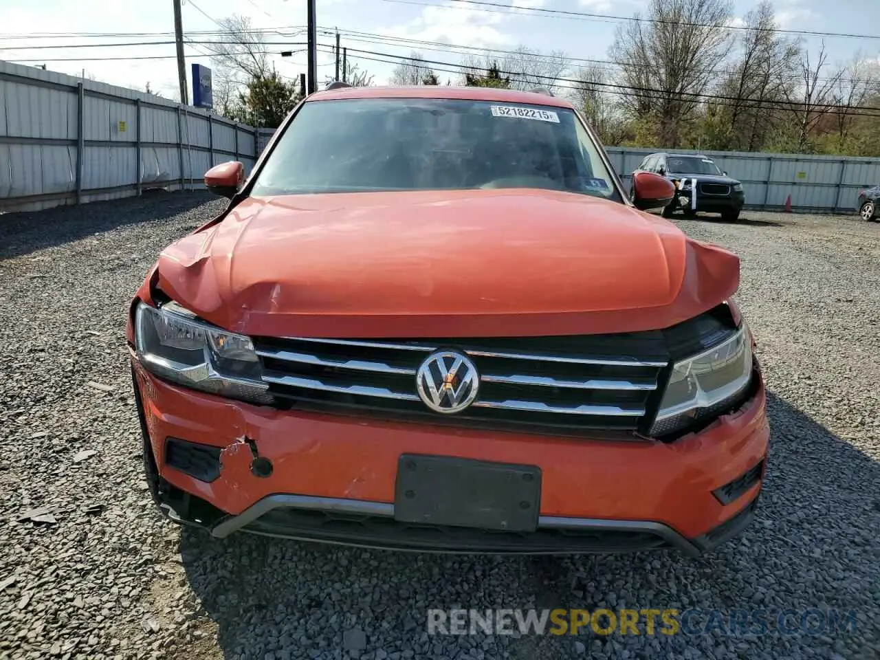 5 Photograph of a damaged car 3VV2B7AX2KM055543 VOLKSWAGEN TIGUAN 2019