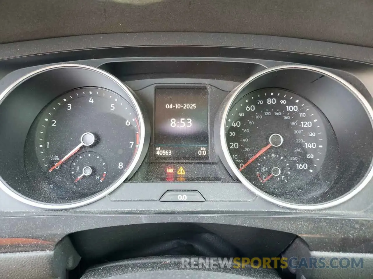9 Photograph of a damaged car 3VV2B7AX2KM055543 VOLKSWAGEN TIGUAN 2019