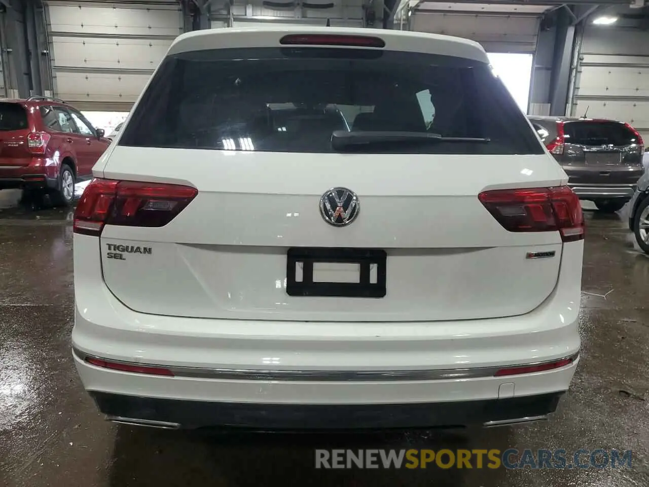 6 Photograph of a damaged car 3VV2B7AX2KM058779 VOLKSWAGEN TIGUAN 2019