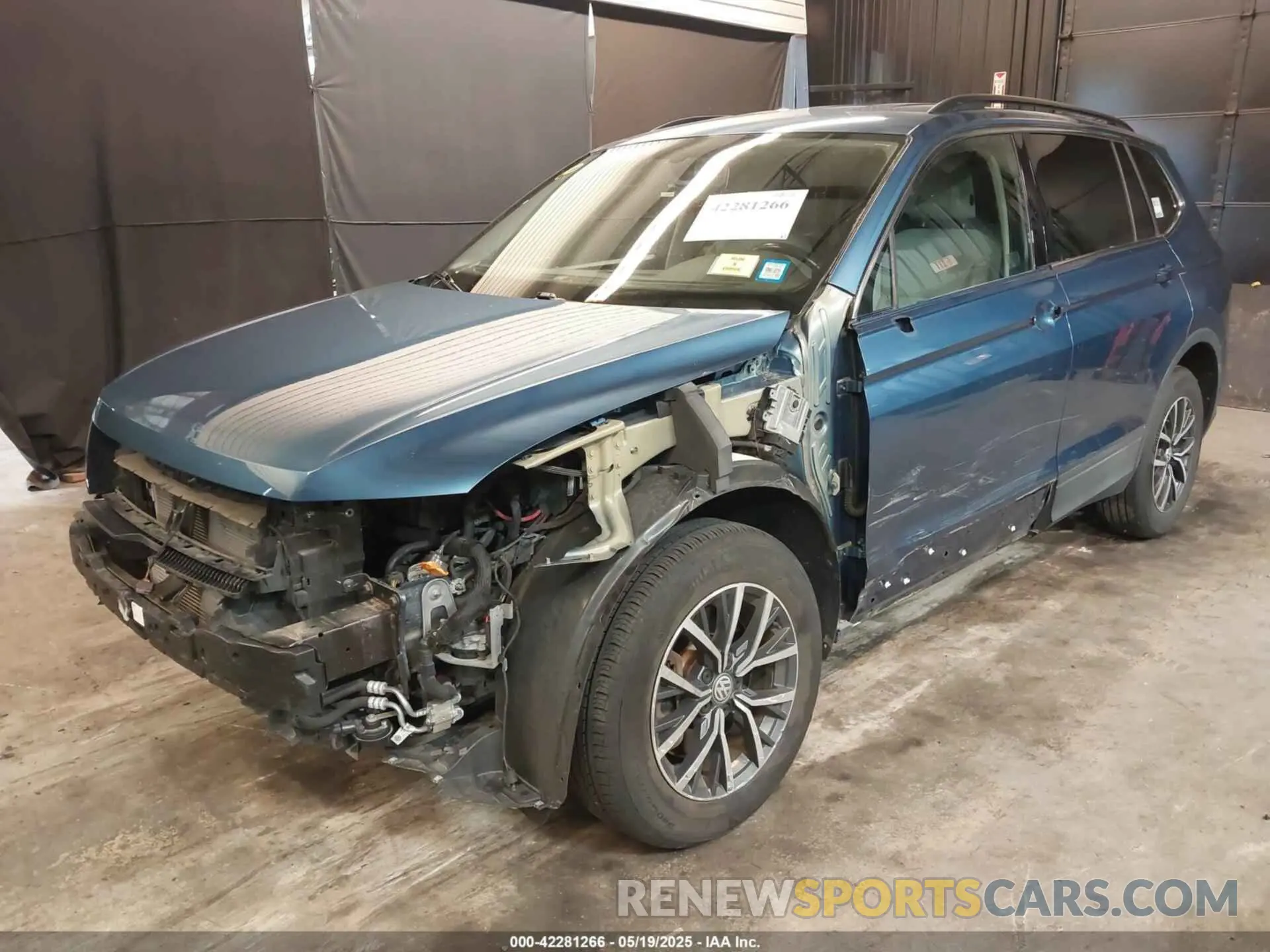 6 Photograph of a damaged car 3VV2B7AX2KM132136 VOLKSWAGEN TIGUAN 2019