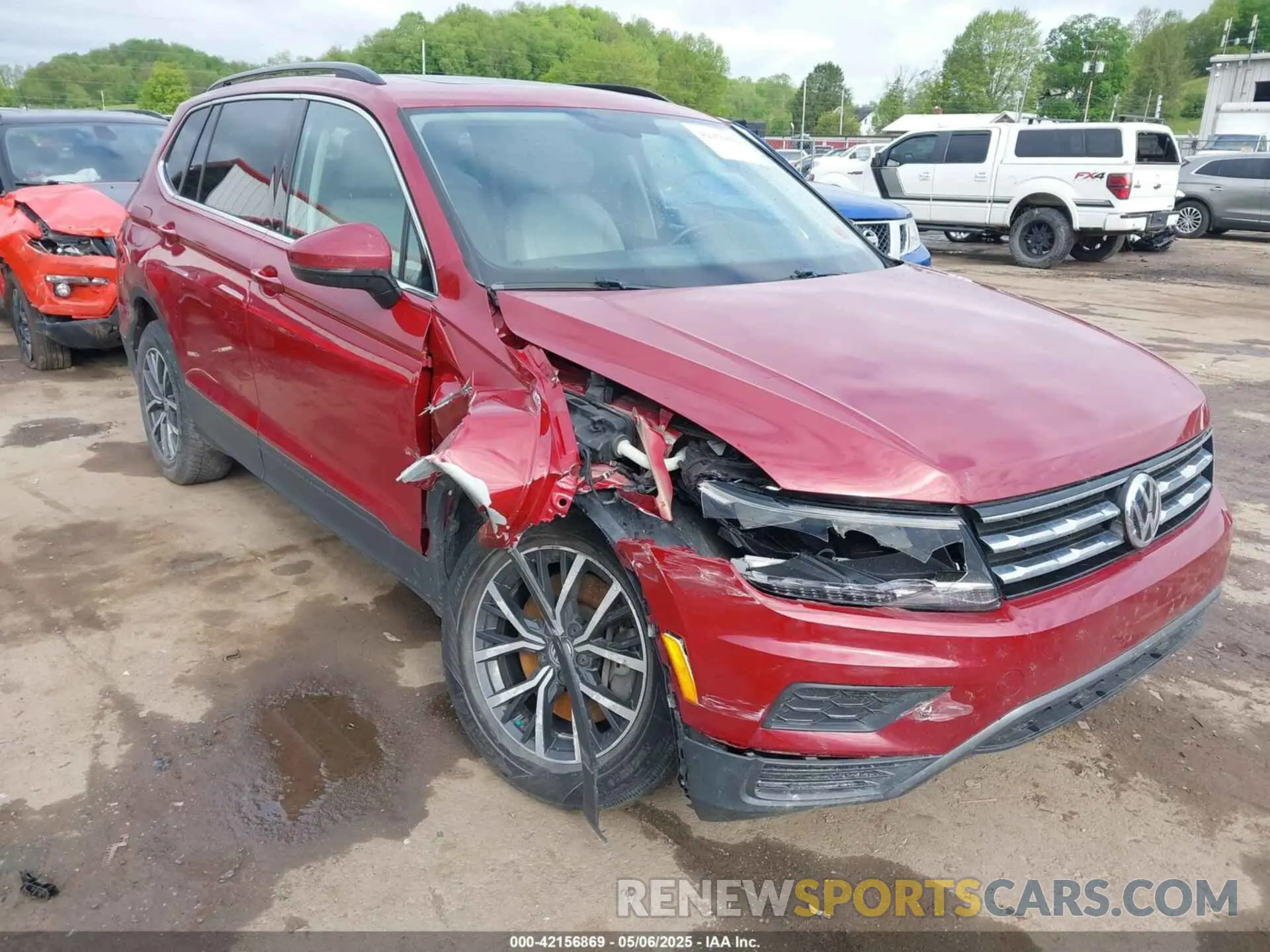1 Photograph of a damaged car 3VV2B7AX2KM139166 VOLKSWAGEN TIGUAN 2019