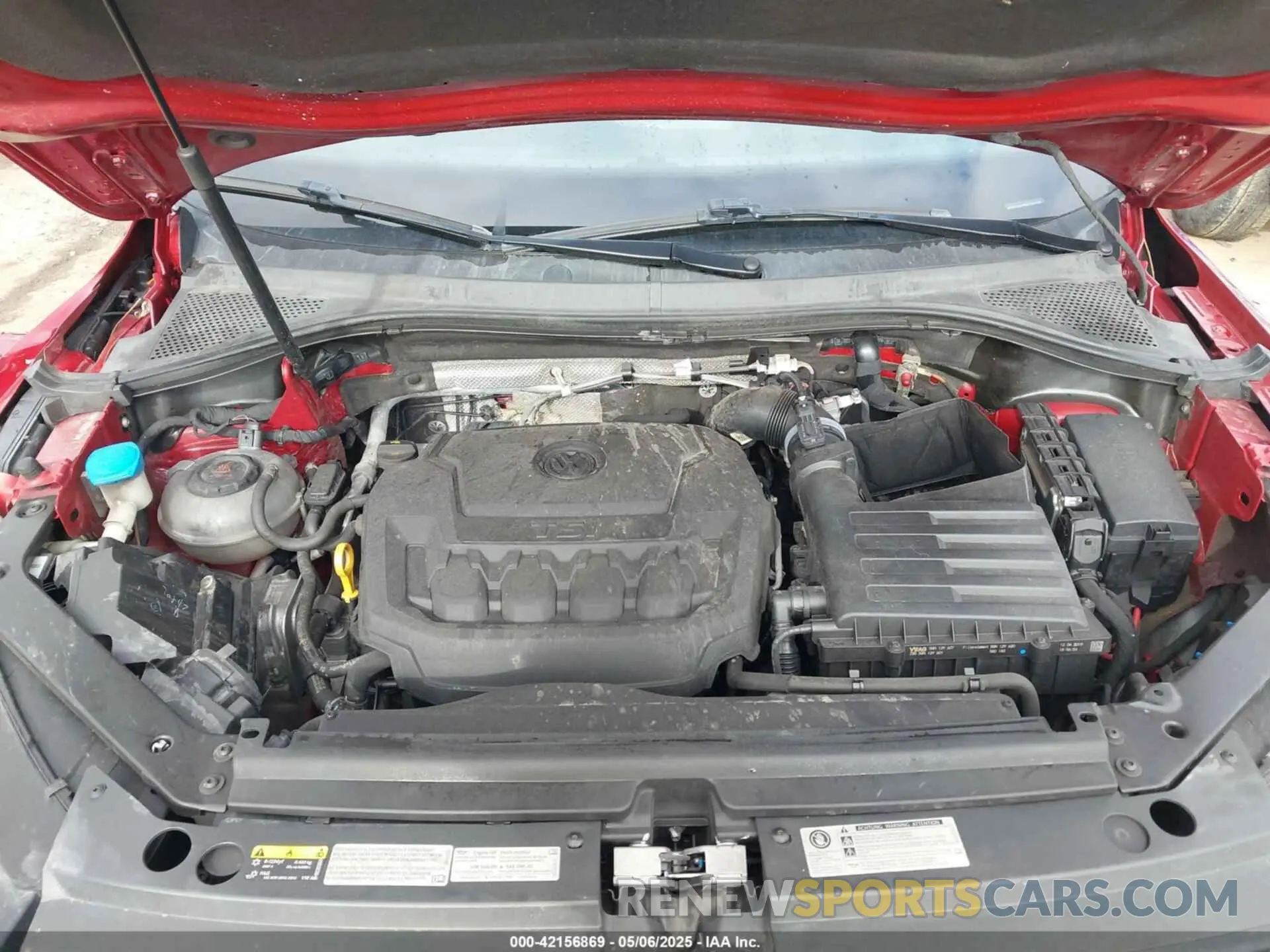 10 Photograph of a damaged car 3VV2B7AX2KM139166 VOLKSWAGEN TIGUAN 2019