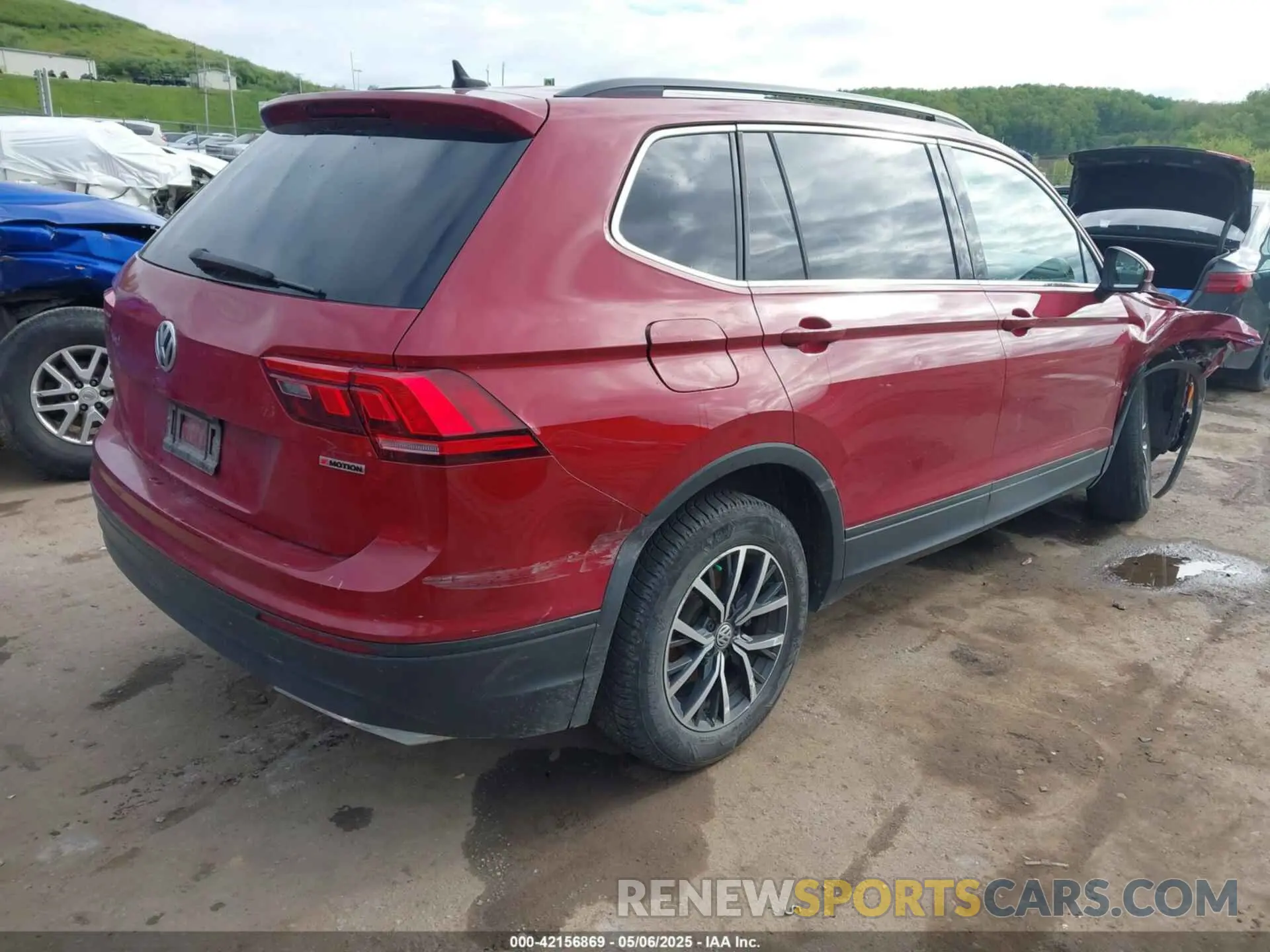 4 Photograph of a damaged car 3VV2B7AX2KM139166 VOLKSWAGEN TIGUAN 2019