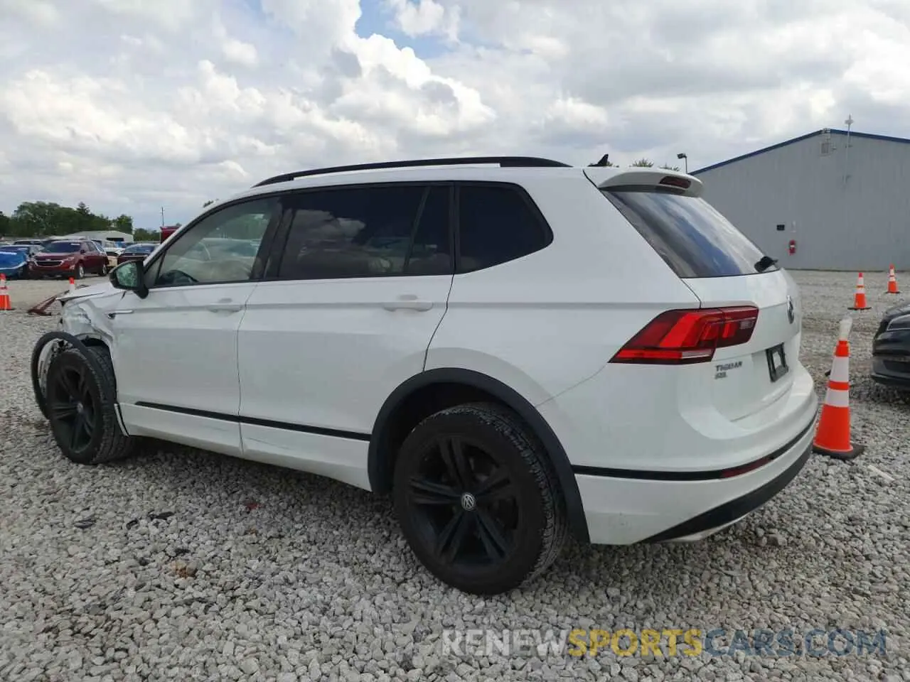 2 Photograph of a damaged car 3VV2B7AX2KM176119 VOLKSWAGEN TIGUAN 2019