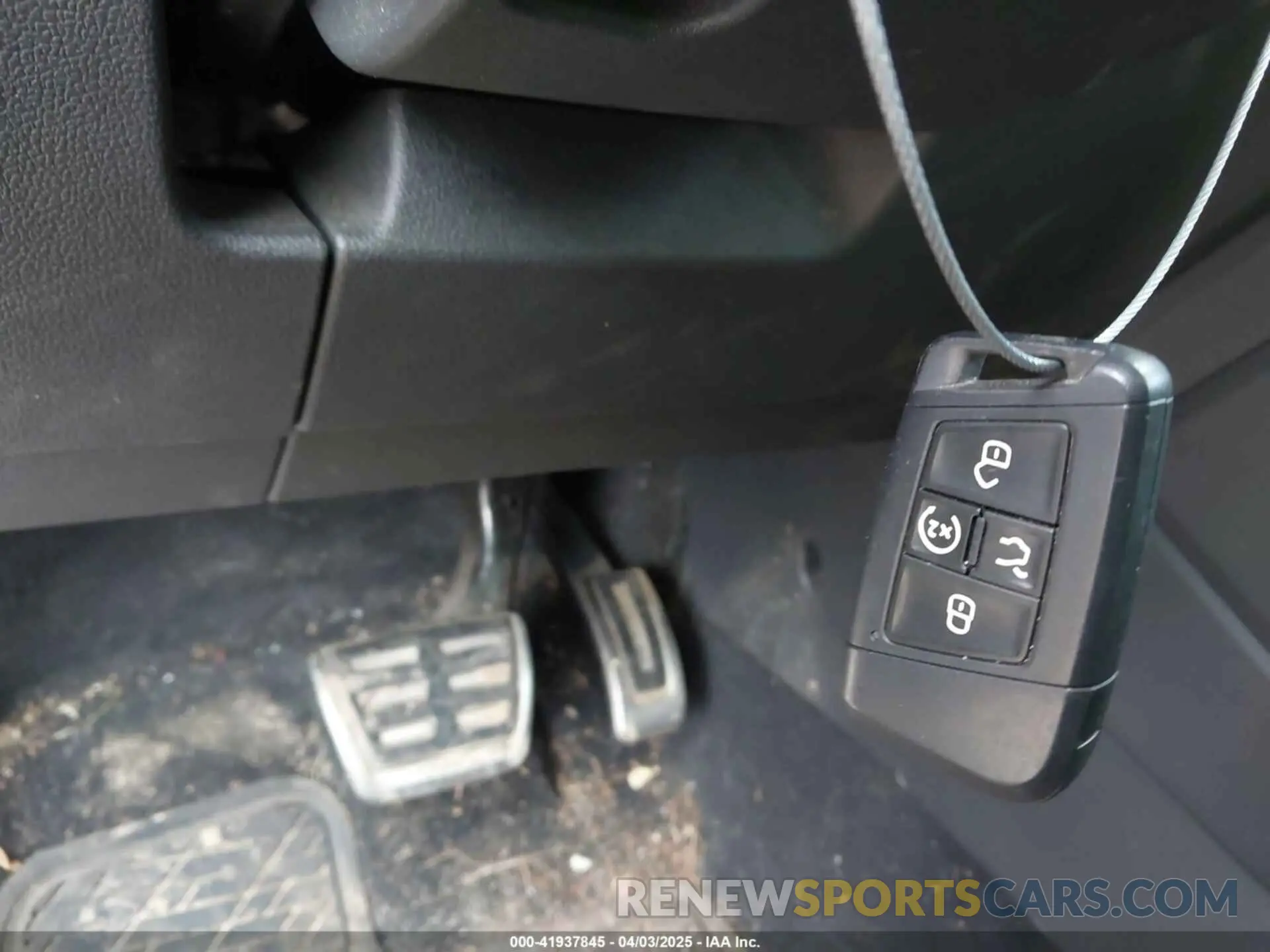 11 Photograph of a damaged car 3VV2B7AX2KM187217 VOLKSWAGEN TIGUAN 2019