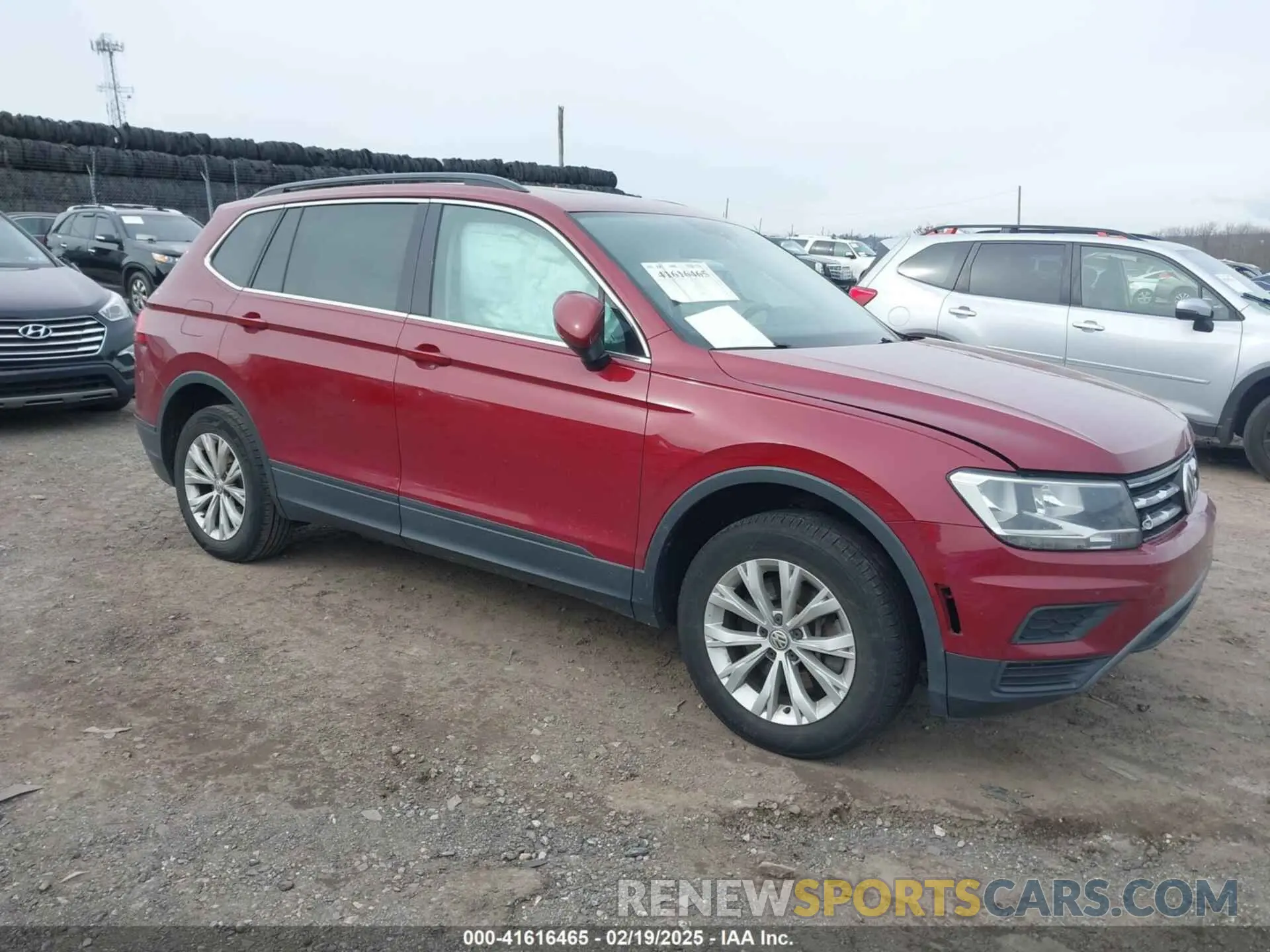1 Photograph of a damaged car 3VV2B7AX3KM074781 VOLKSWAGEN TIGUAN 2019