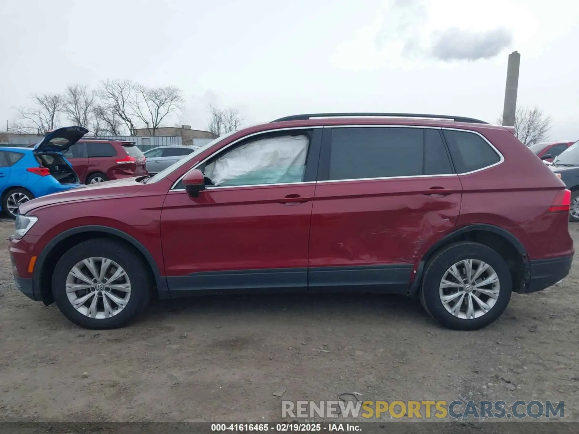 13 Photograph of a damaged car 3VV2B7AX3KM074781 VOLKSWAGEN TIGUAN 2019