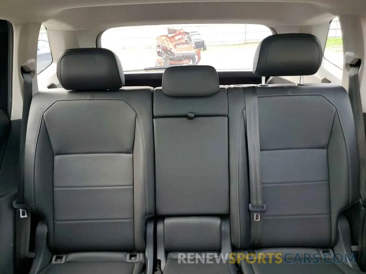 10 Photograph of a damaged car 3VV2B7AX3KM078734 VOLKSWAGEN TIGUAN 2019