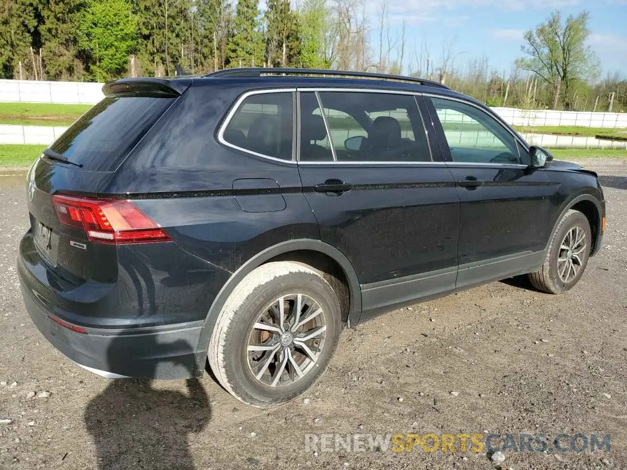 3 Photograph of a damaged car 3VV2B7AX3KM078734 VOLKSWAGEN TIGUAN 2019