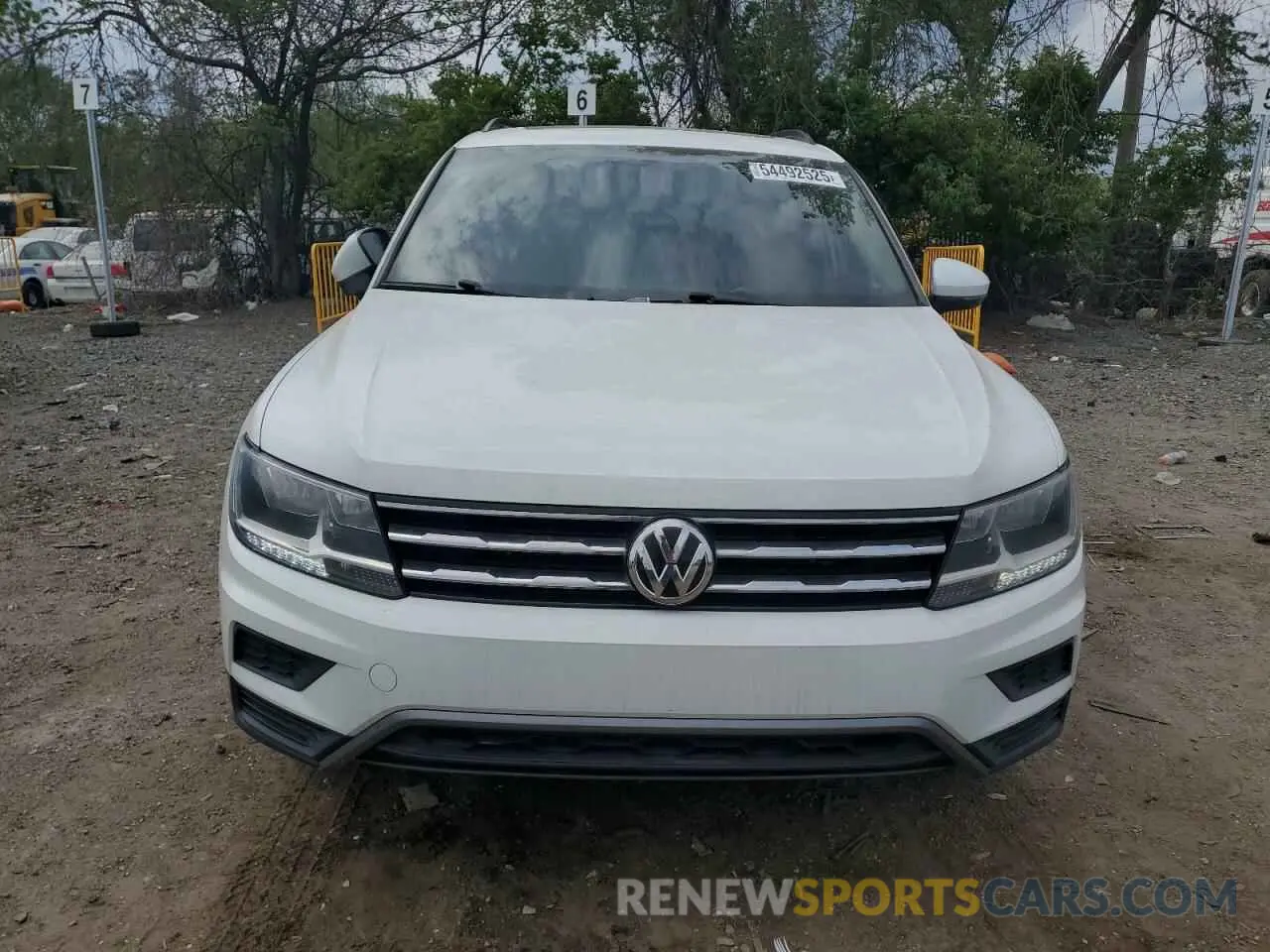 5 Photograph of a damaged car 3VV2B7AX3KM087823 VOLKSWAGEN TIGUAN 2019
