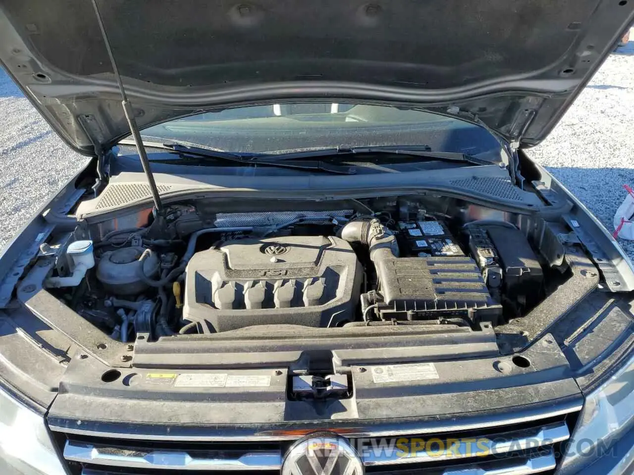 13 Photograph of a damaged car 3VV2B7AX3KM136938 VOLKSWAGEN TIGUAN 2019