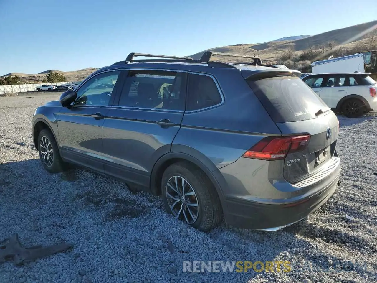 2 Photograph of a damaged car 3VV2B7AX3KM136938 VOLKSWAGEN TIGUAN 2019