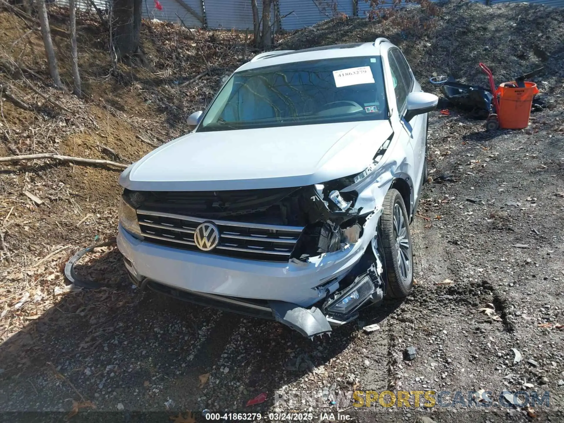 13 Photograph of a damaged car 3VV2B7AX4KM006215 VOLKSWAGEN TIGUAN 2019