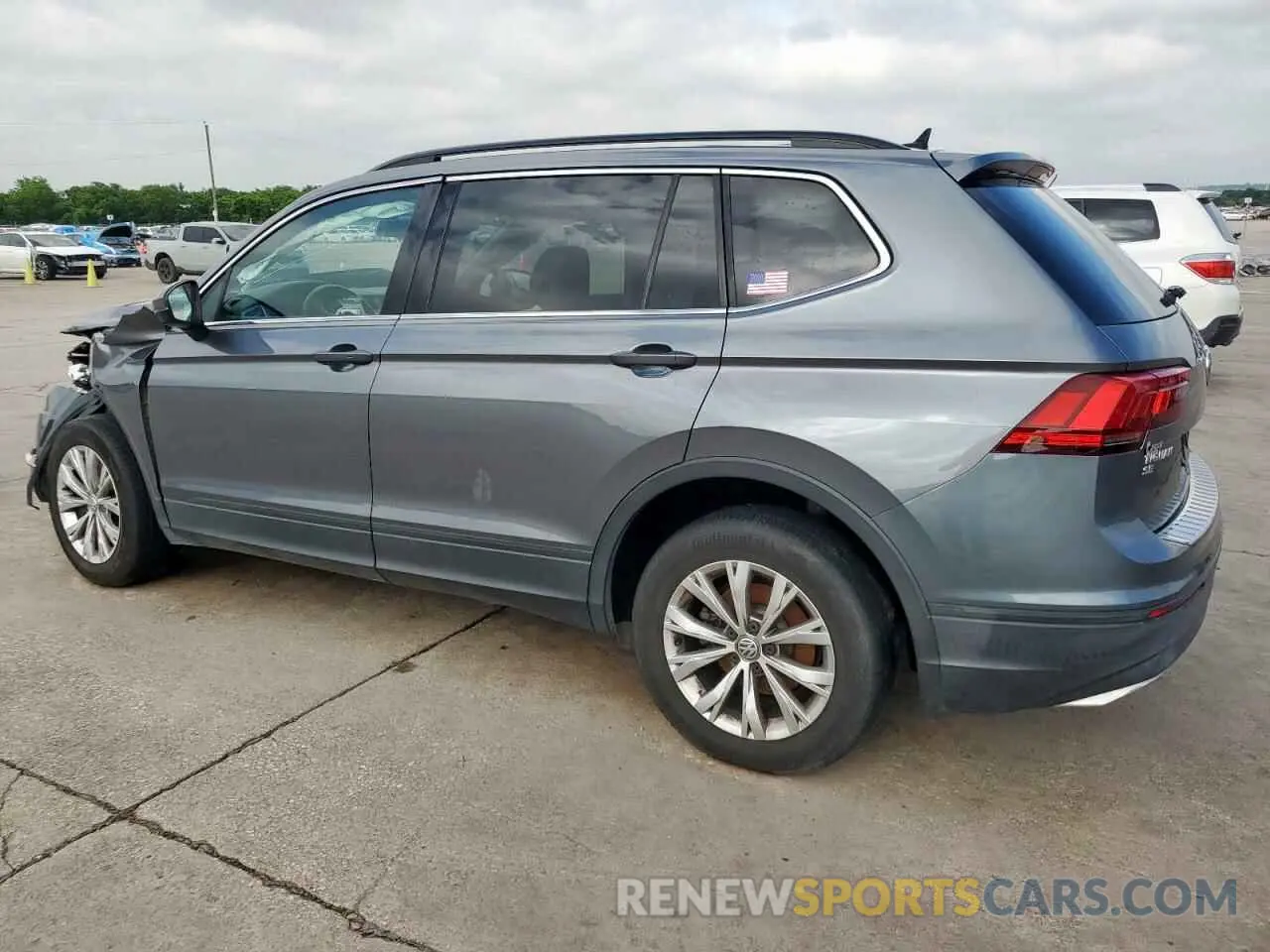 2 Photograph of a damaged car 3VV2B7AX4KM081500 VOLKSWAGEN TIGUAN 2019