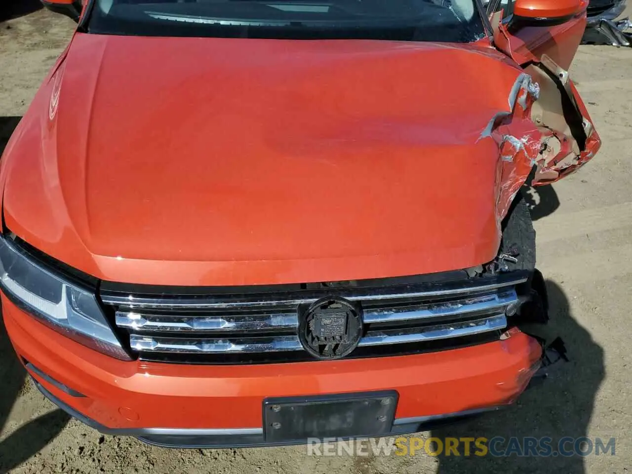 13 Photograph of a damaged car 3VV2B7AX4KM089130 VOLKSWAGEN TIGUAN 2019