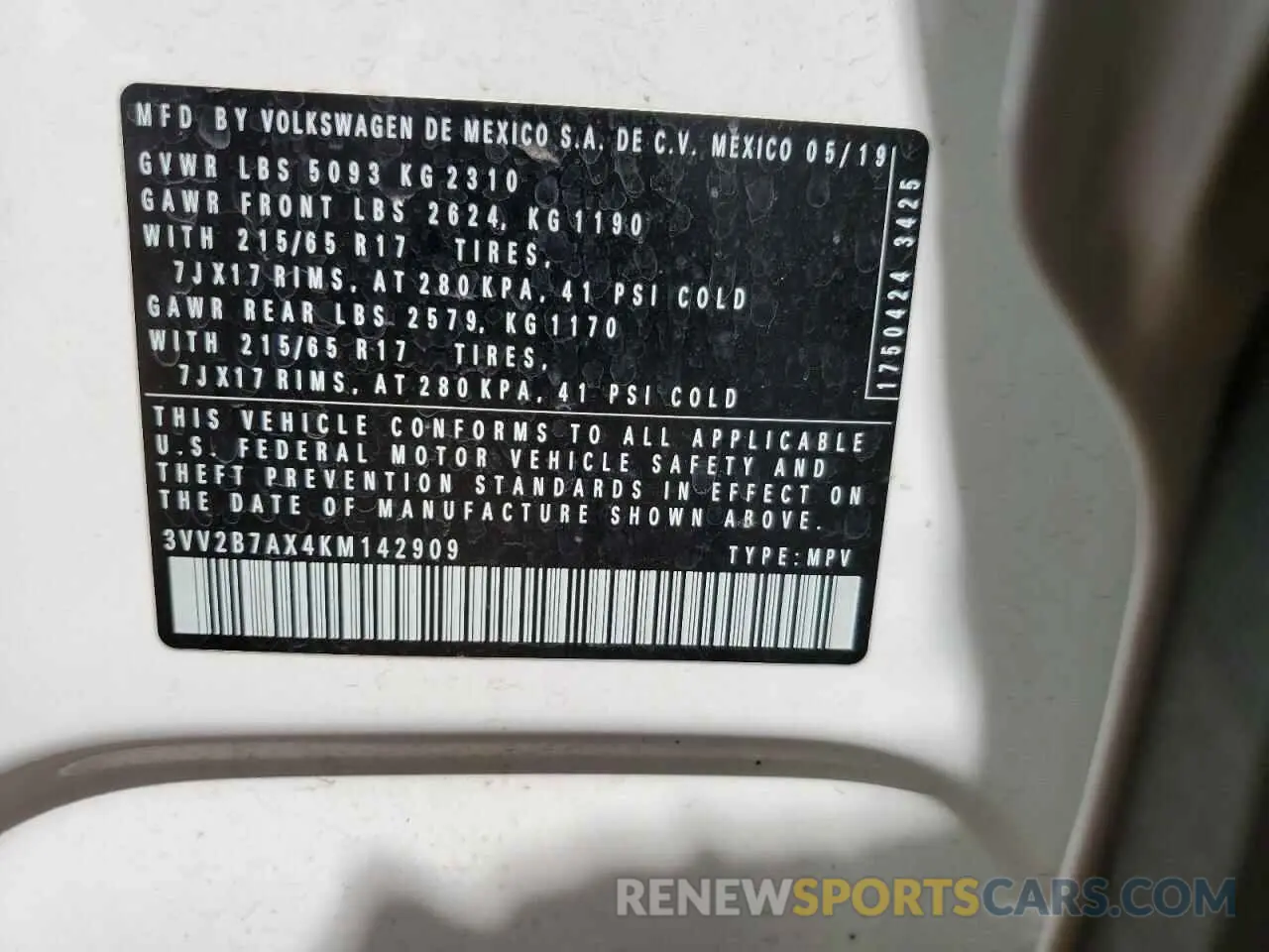13 Photograph of a damaged car 3VV2B7AX4KM142909 VOLKSWAGEN TIGUAN 2019