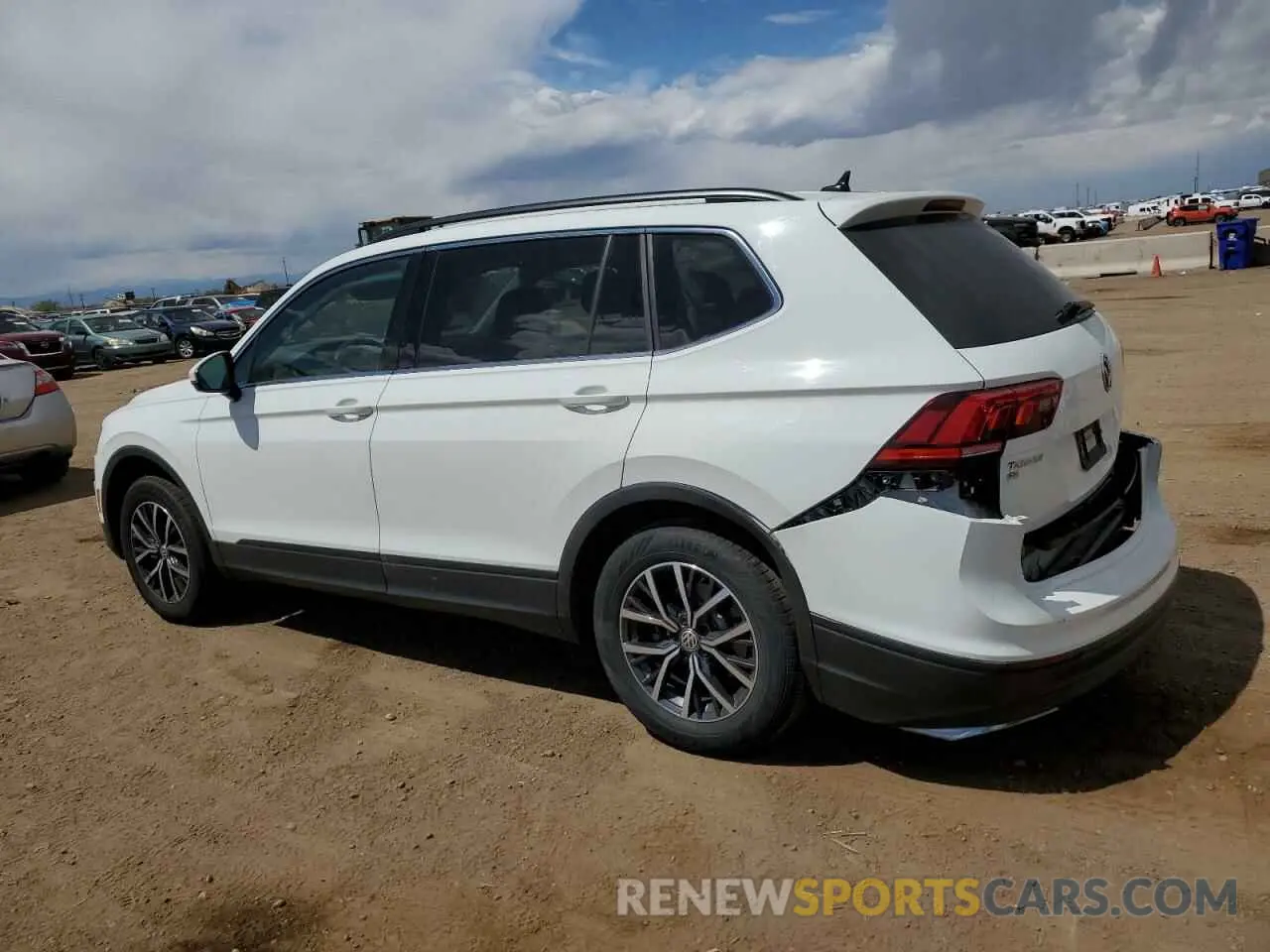 2 Photograph of a damaged car 3VV2B7AX4KM142909 VOLKSWAGEN TIGUAN 2019