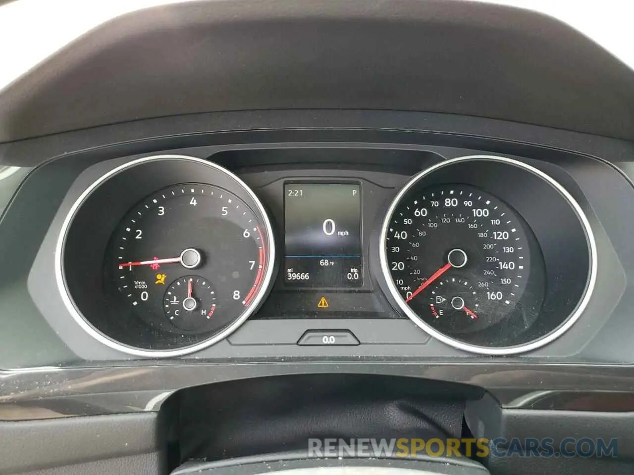 9 Photograph of a damaged car 3VV2B7AX4KM142909 VOLKSWAGEN TIGUAN 2019