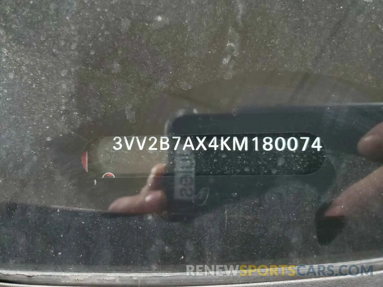13 Photograph of a damaged car 3VV2B7AX4KM180074 VOLKSWAGEN TIGUAN 2019