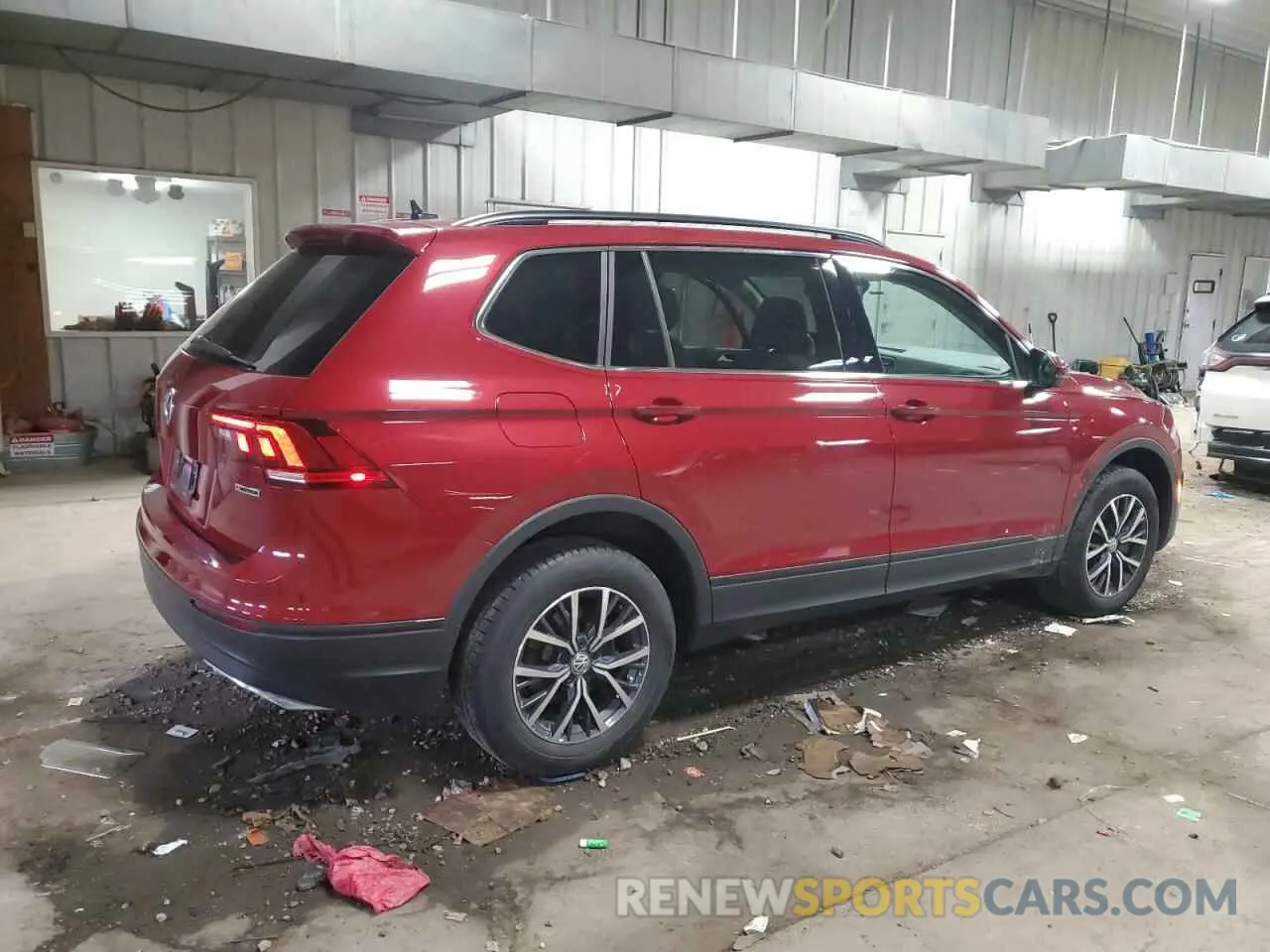 3 Photograph of a damaged car 3VV2B7AX4KM180074 VOLKSWAGEN TIGUAN 2019