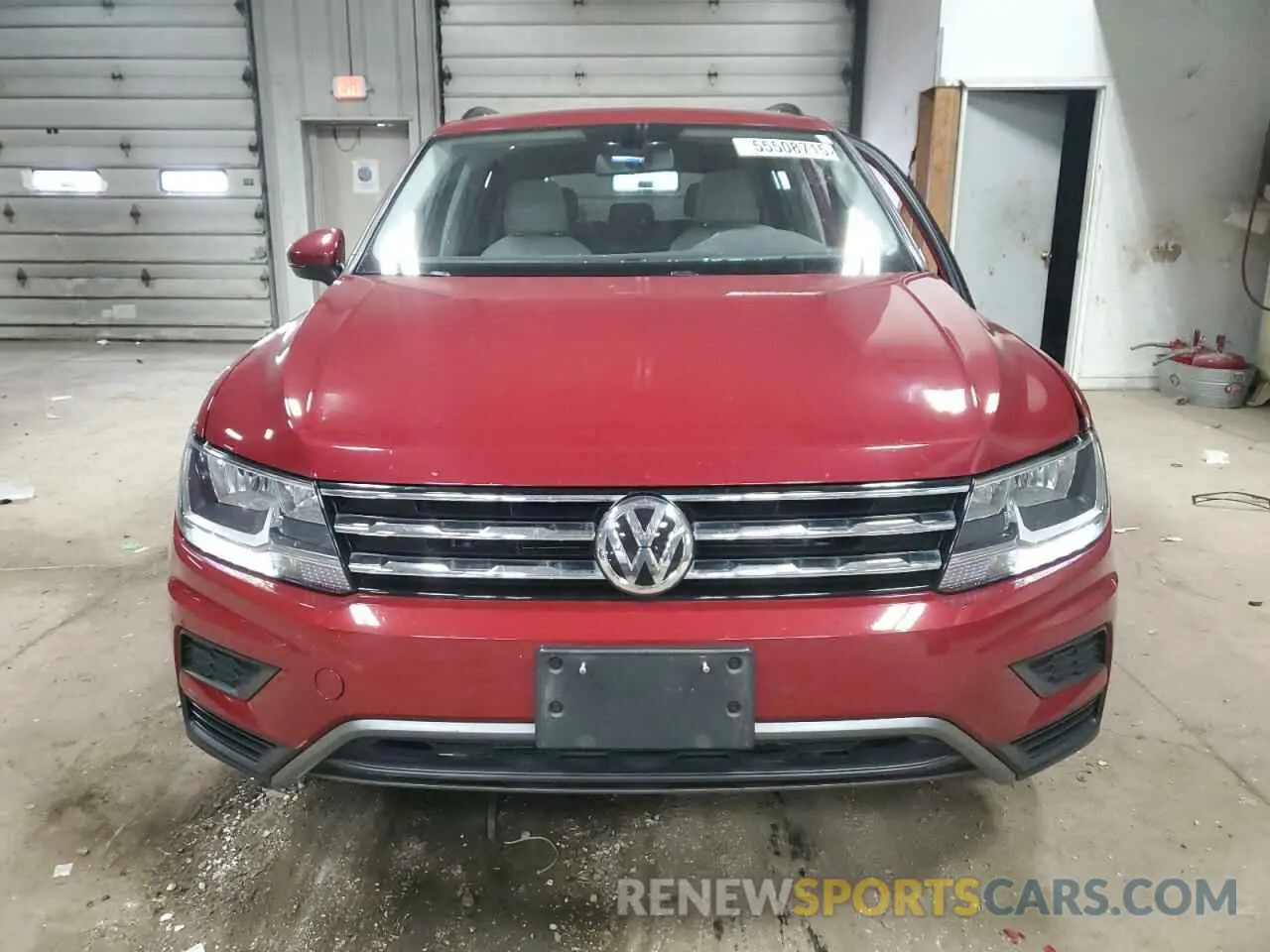 5 Photograph of a damaged car 3VV2B7AX4KM180074 VOLKSWAGEN TIGUAN 2019