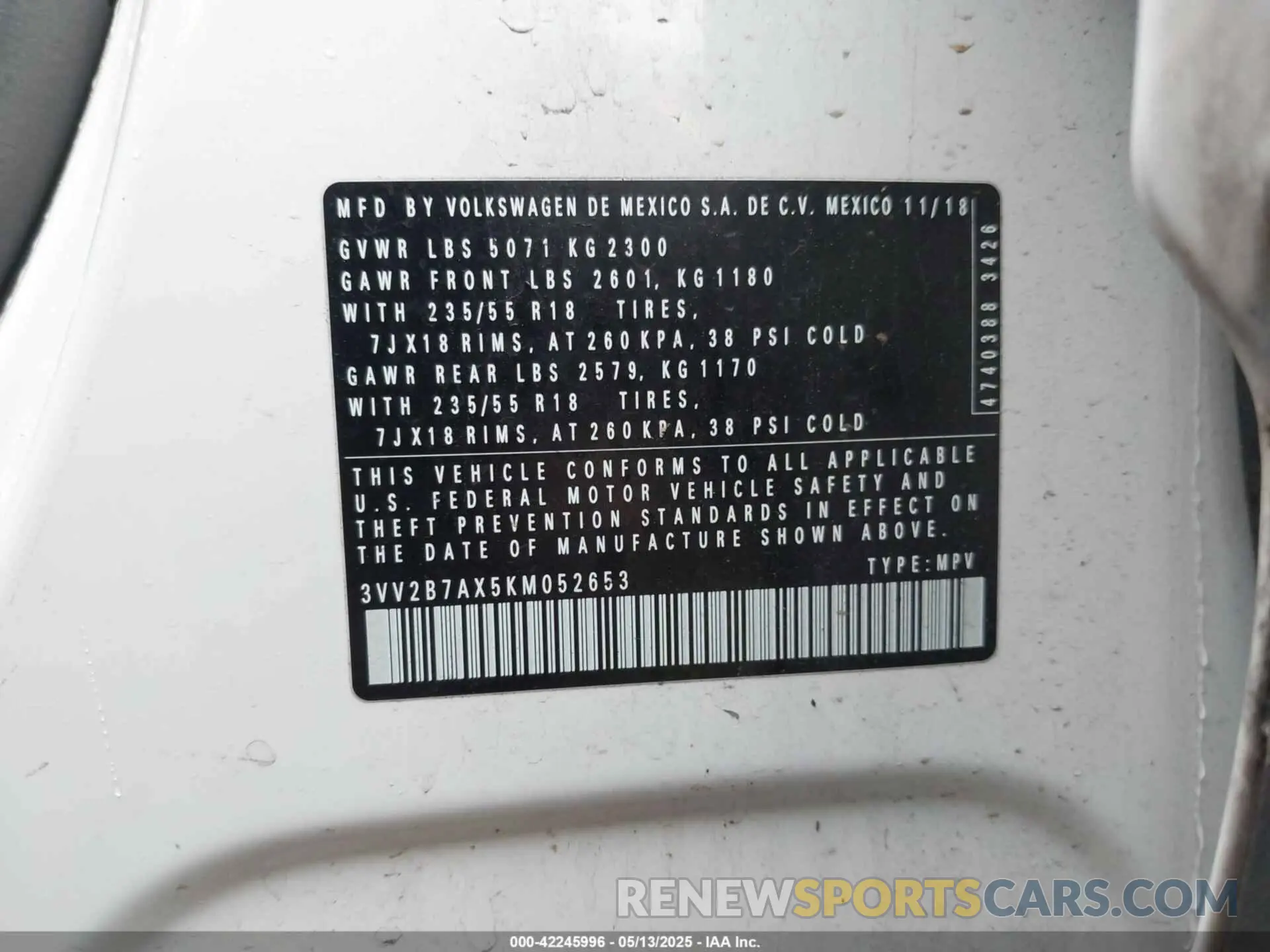 9 Photograph of a damaged car 3VV2B7AX5KM052653 VOLKSWAGEN TIGUAN 2019