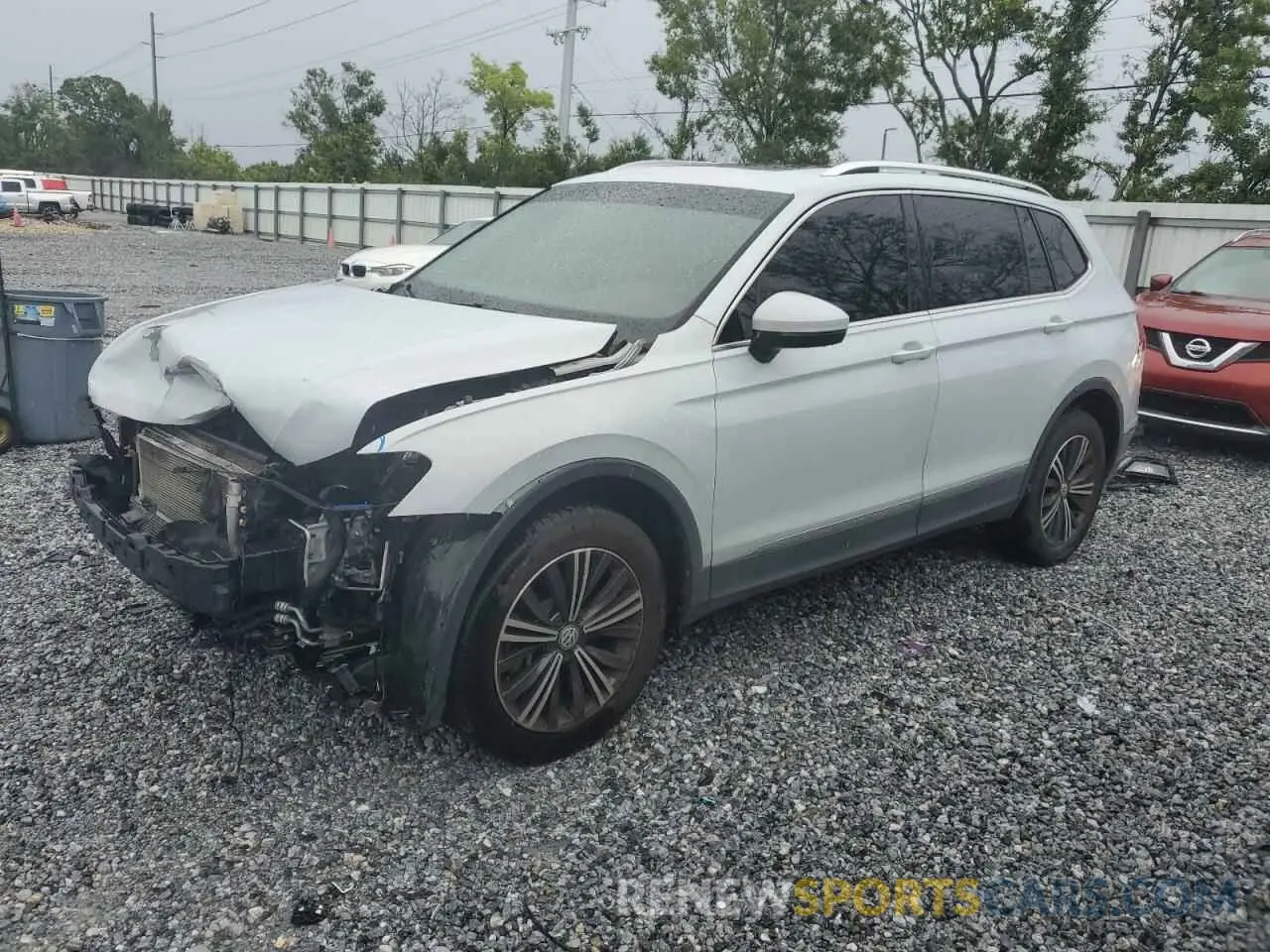 1 Photograph of a damaged car 3VV2B7AX5KM055942 VOLKSWAGEN TIGUAN 2019
