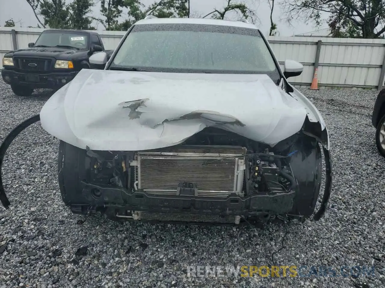 5 Photograph of a damaged car 3VV2B7AX5KM055942 VOLKSWAGEN TIGUAN 2019